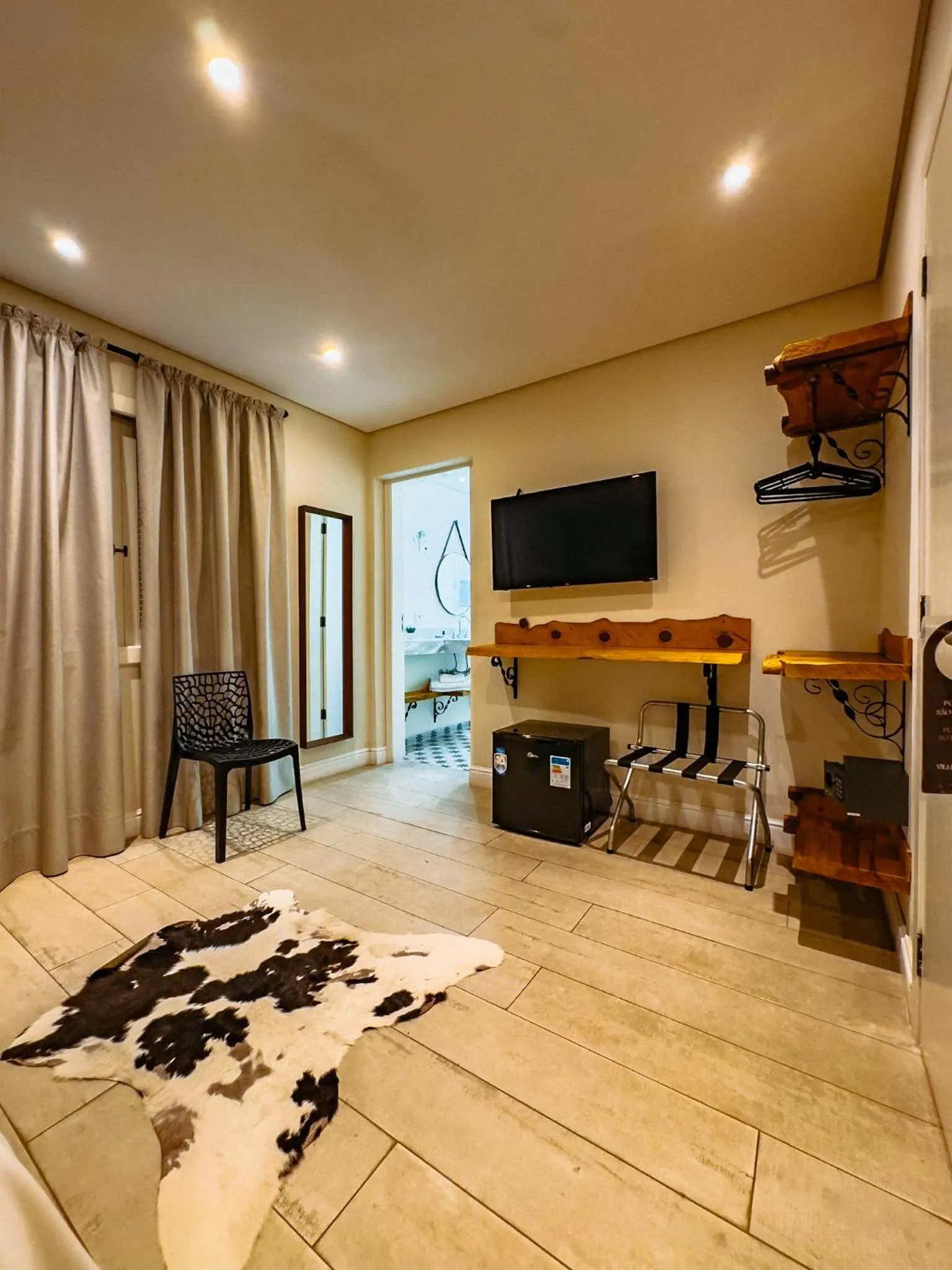 Photo of the whole room in Pousada Ville Le Mont - Campos do Jordao