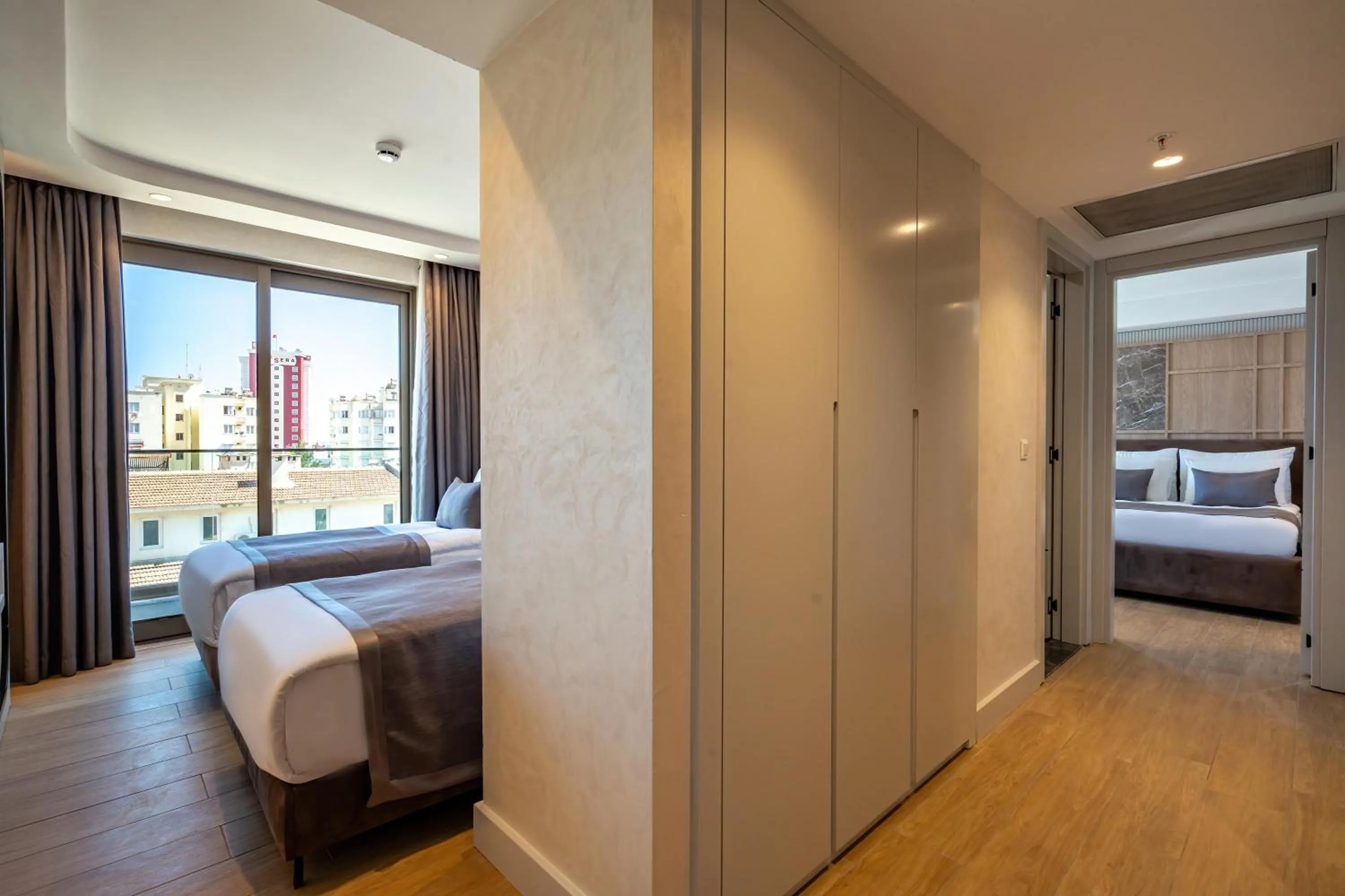 Bed in Awen Lara Hotel