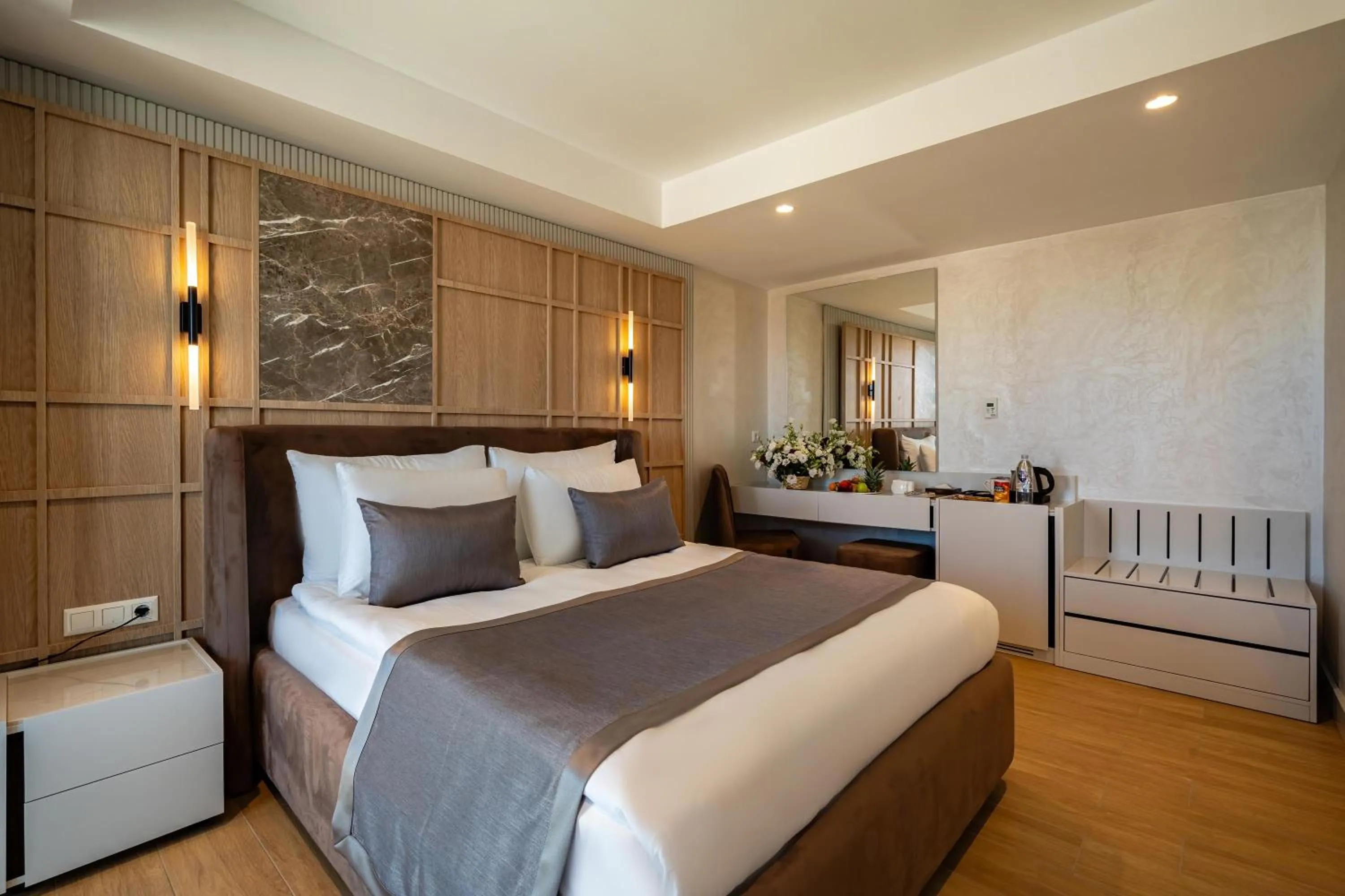 Bed in Awen Lara Hotel