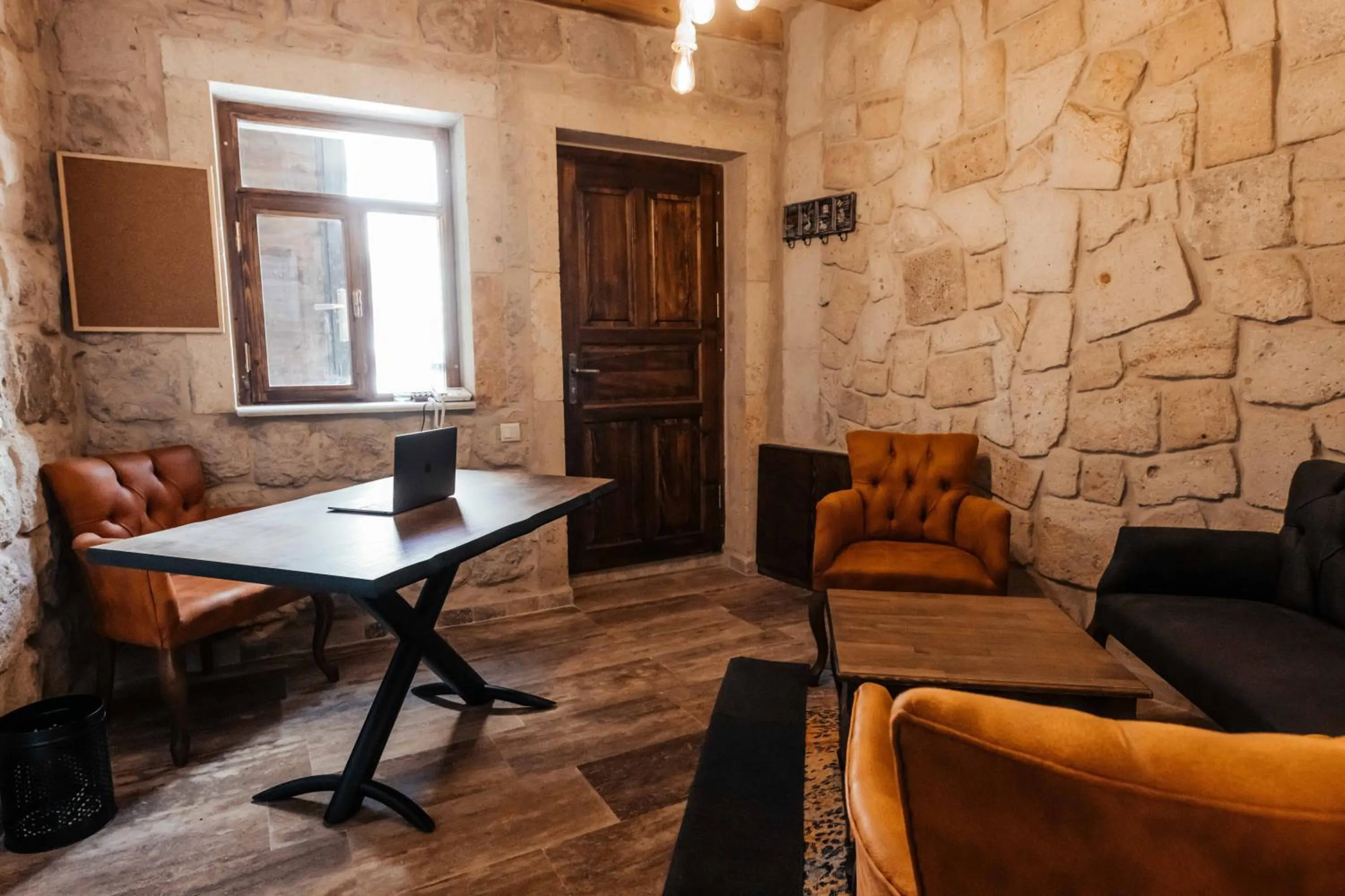 Lobby or reception in Bayar Cave Suites Special Class