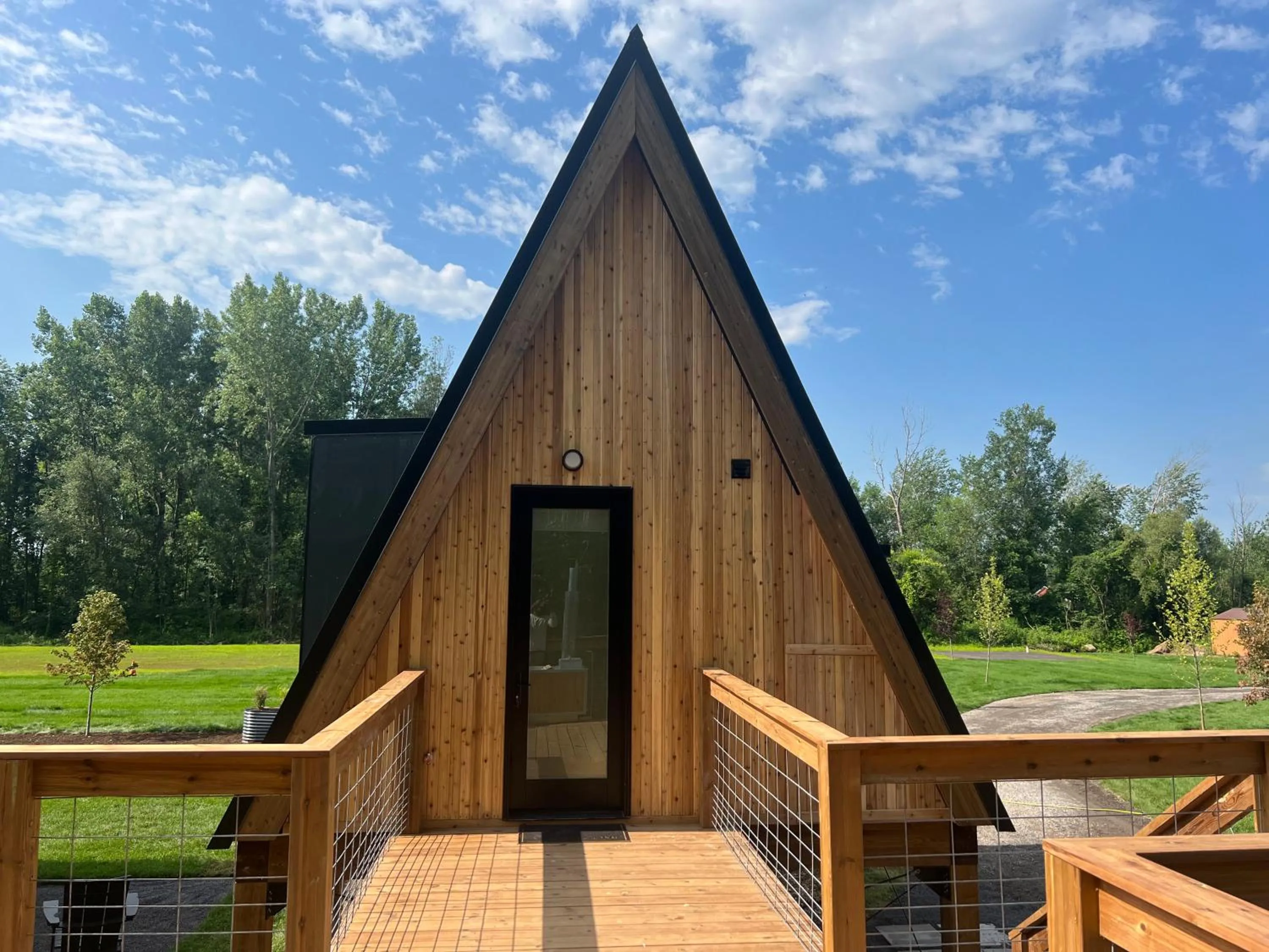 Property building in Finger Lakes Treehouse