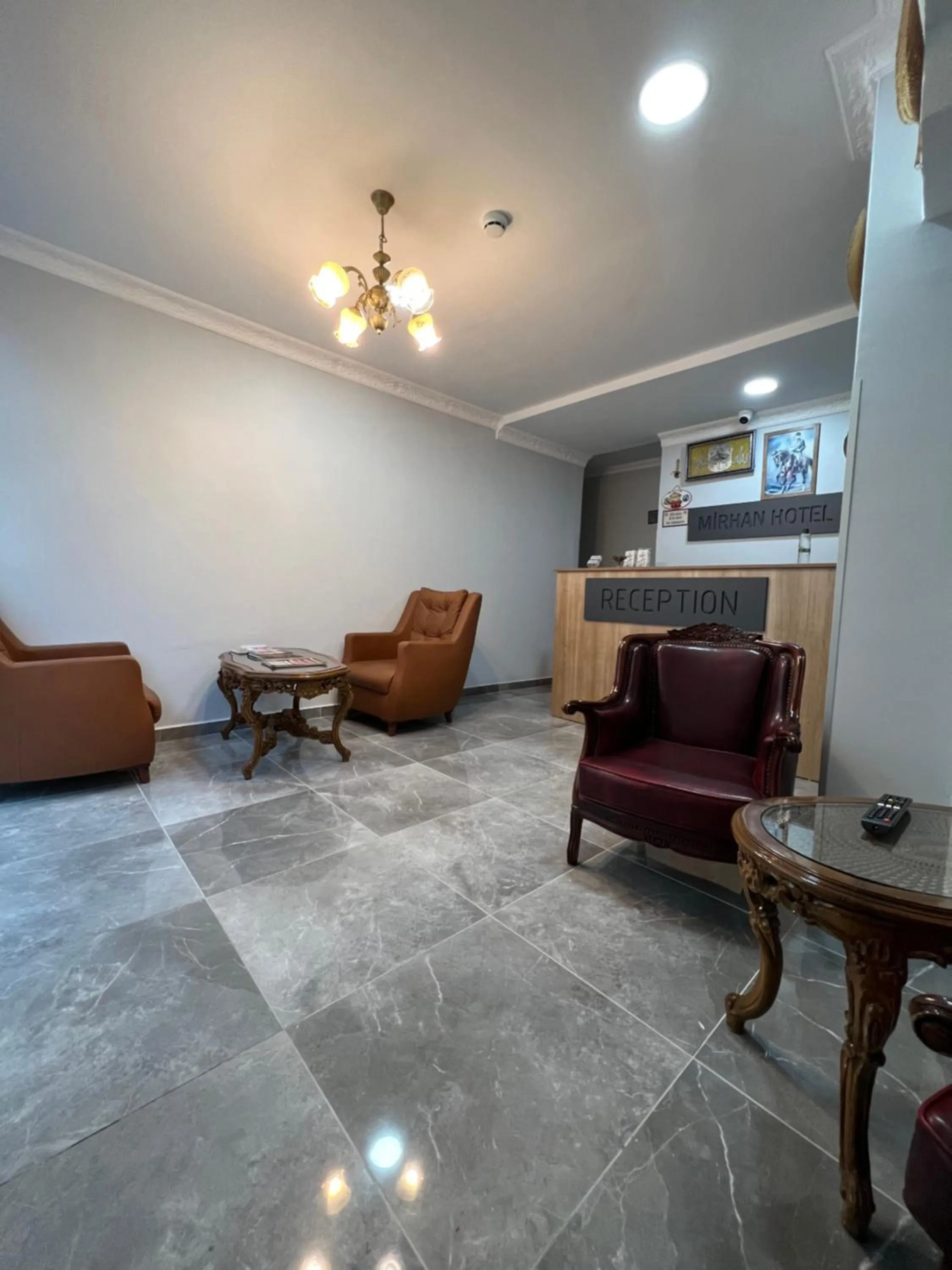 Living room in MİRHAN HOTEL