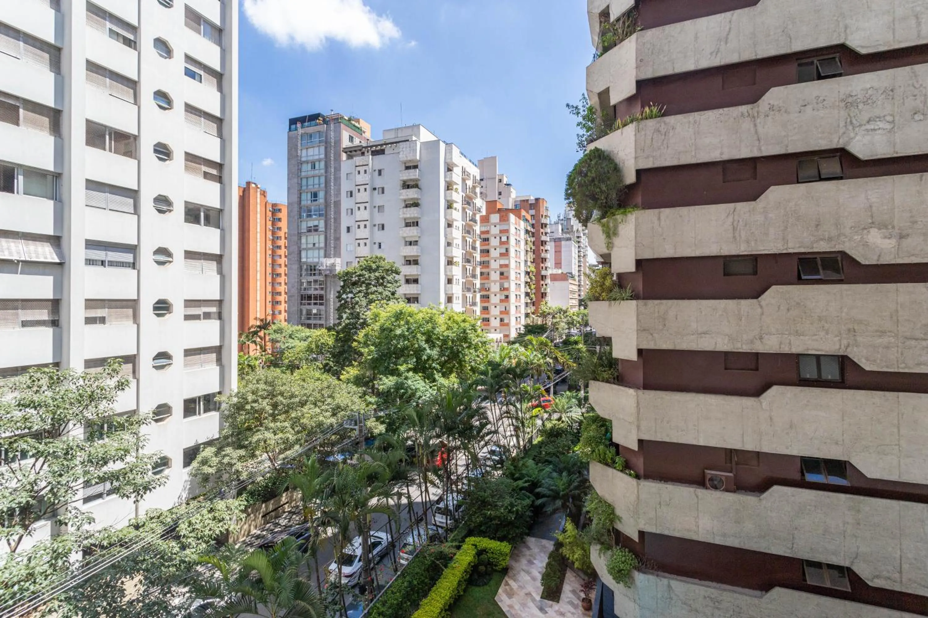 Property building in Charlie Franca Jardim Paulista