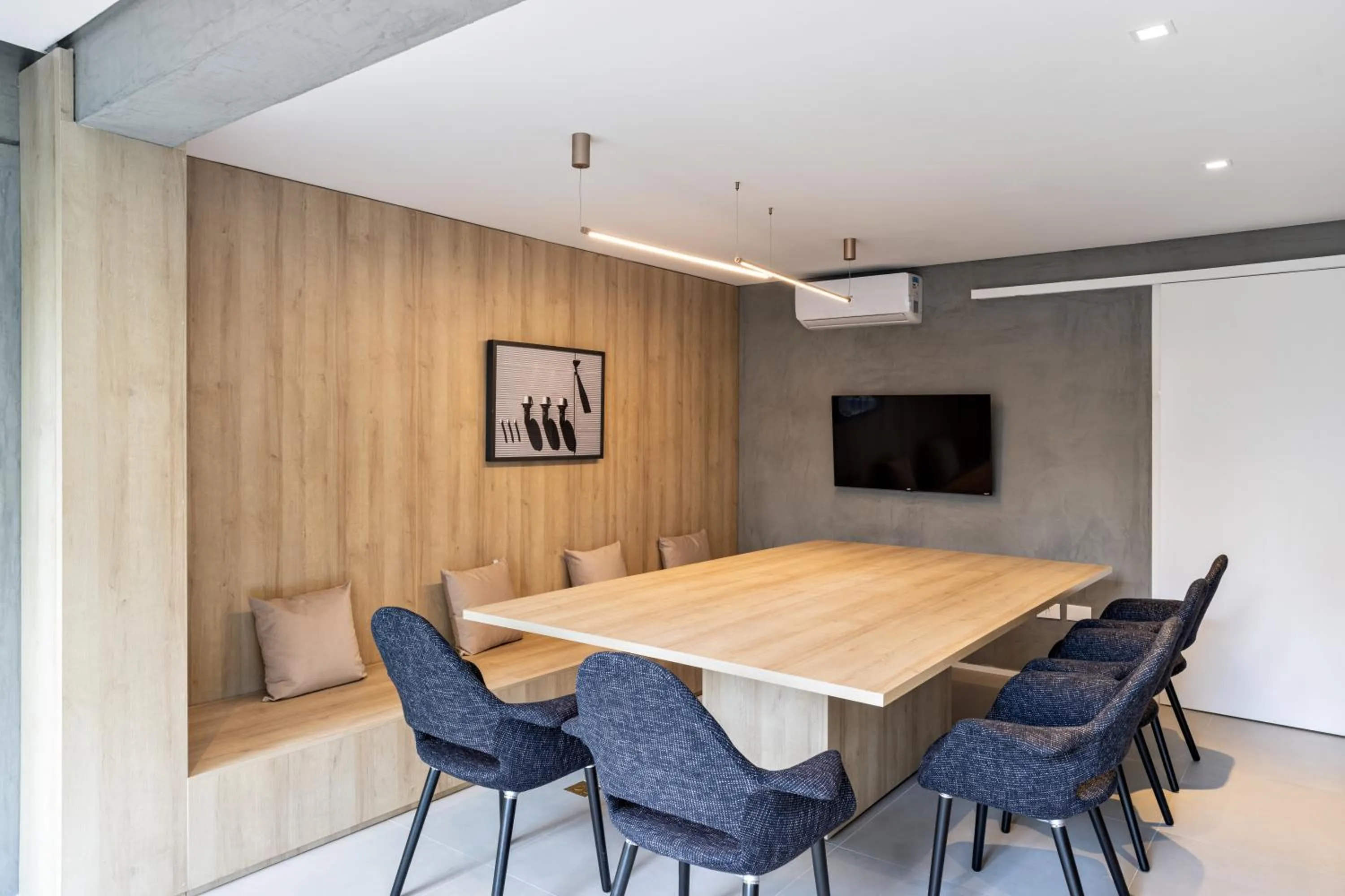 Meeting/conference room in Charlie Franca Jardim Paulista