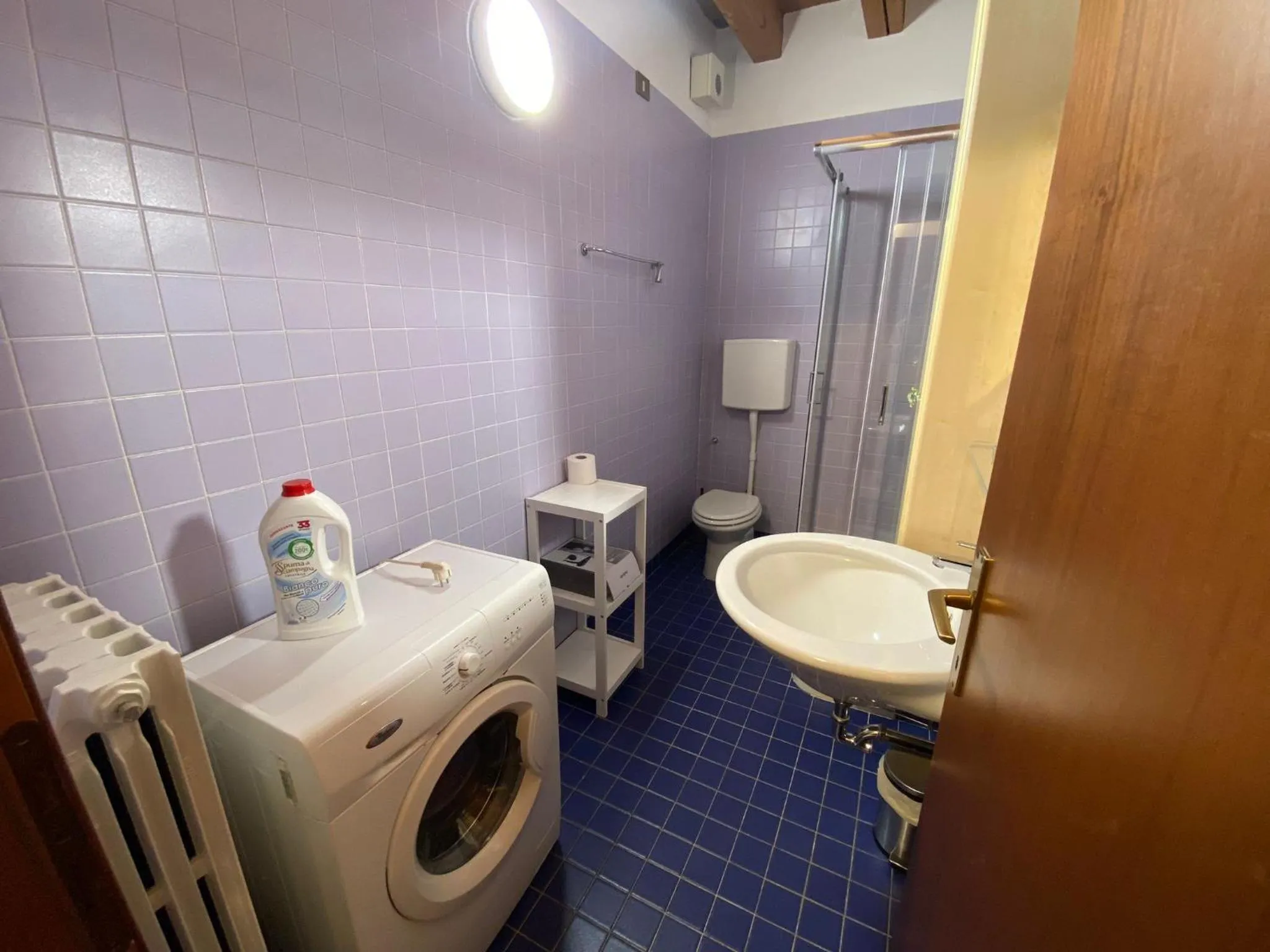 Bathroom in VERONETTA 52