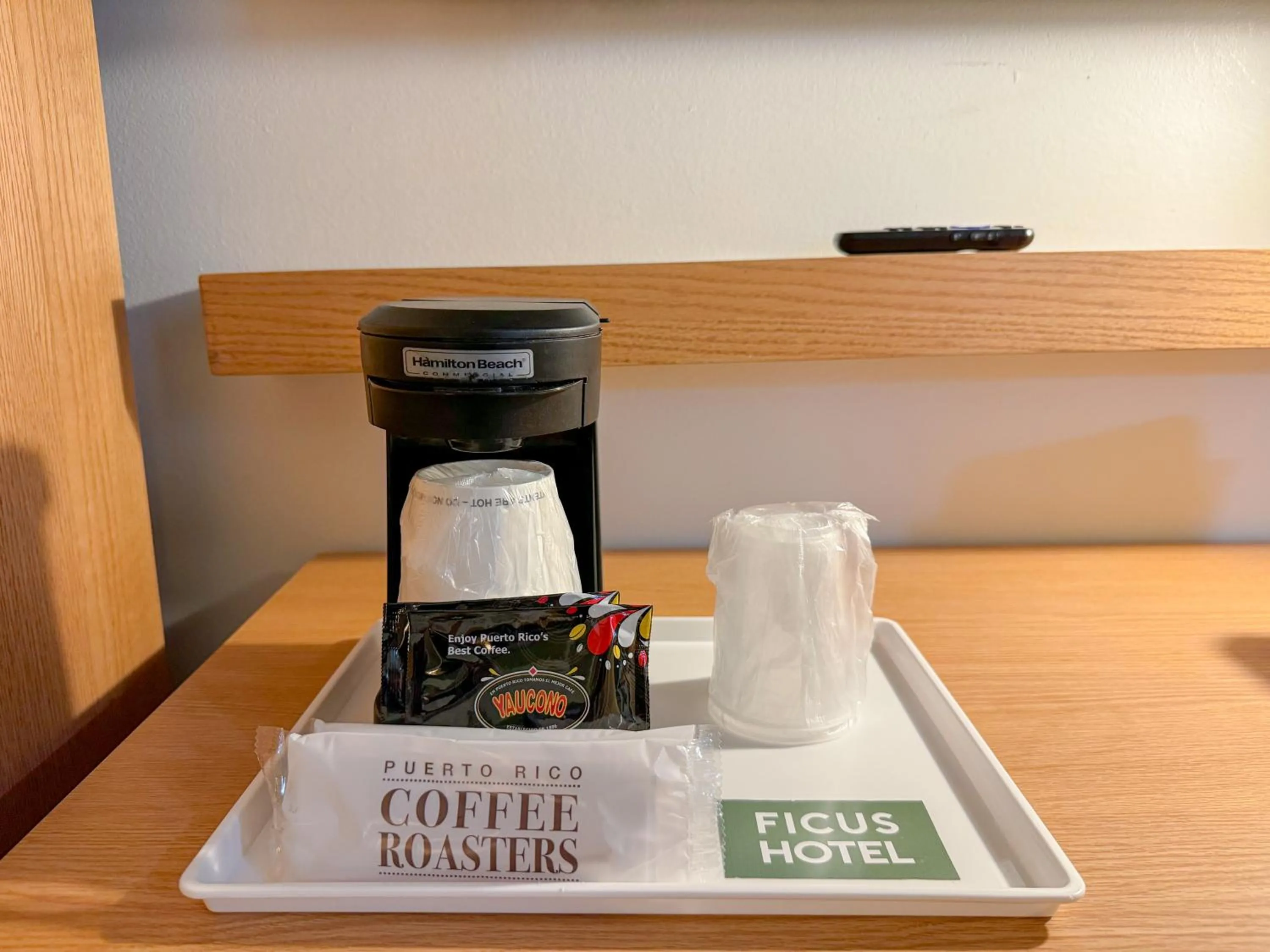 Coffee/tea facilities in Ficus Hotel