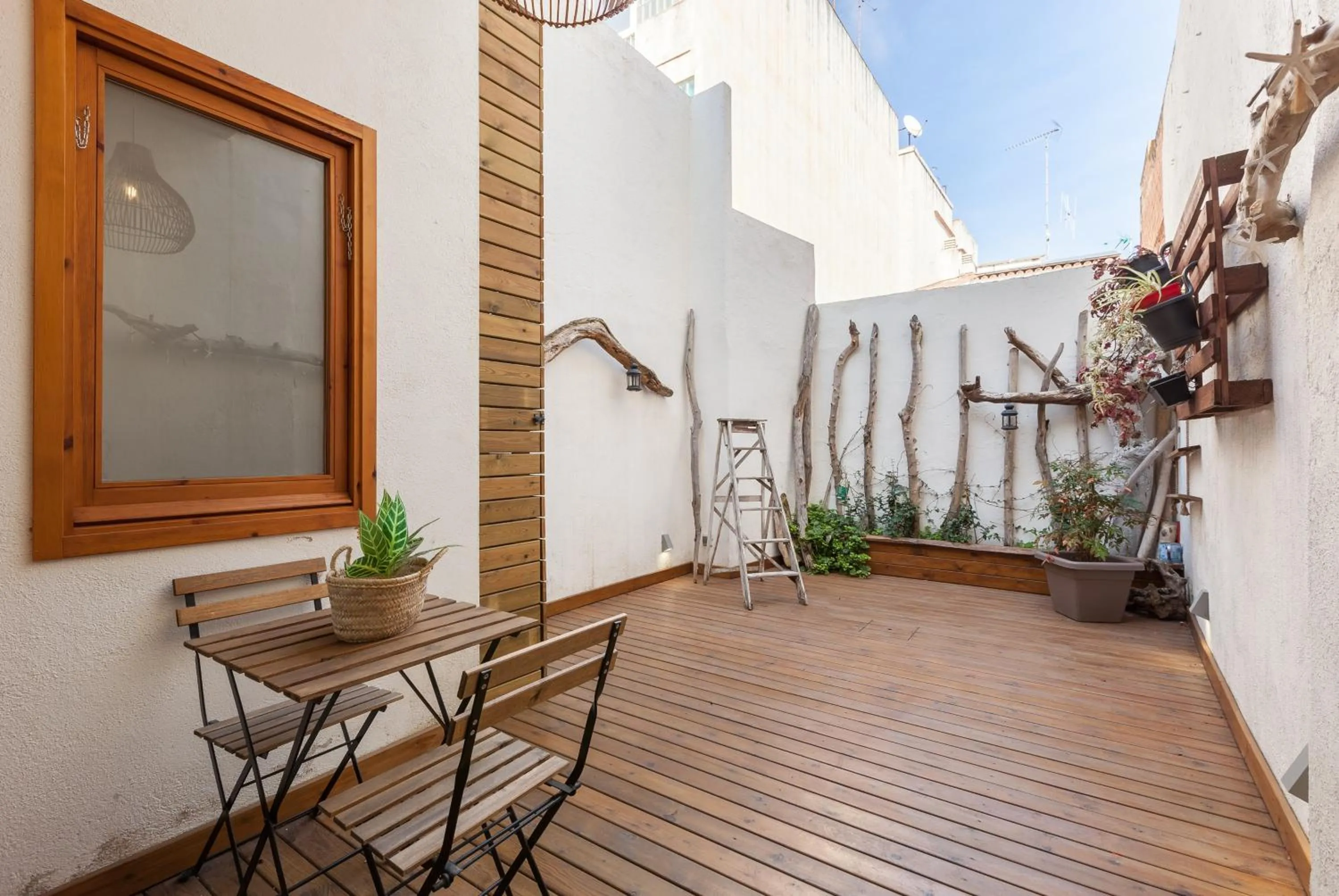 Property building in Sant Rafel House