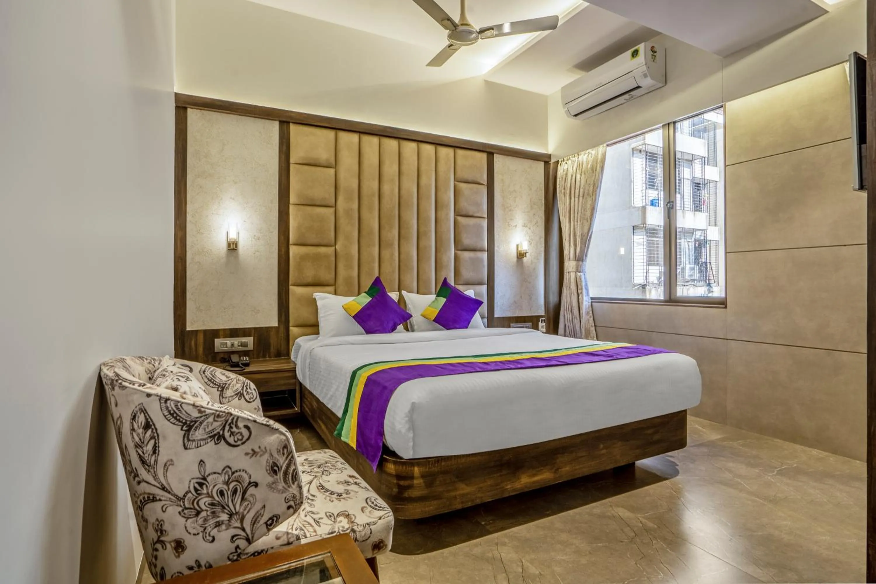 Treebo Premium Savera Inn