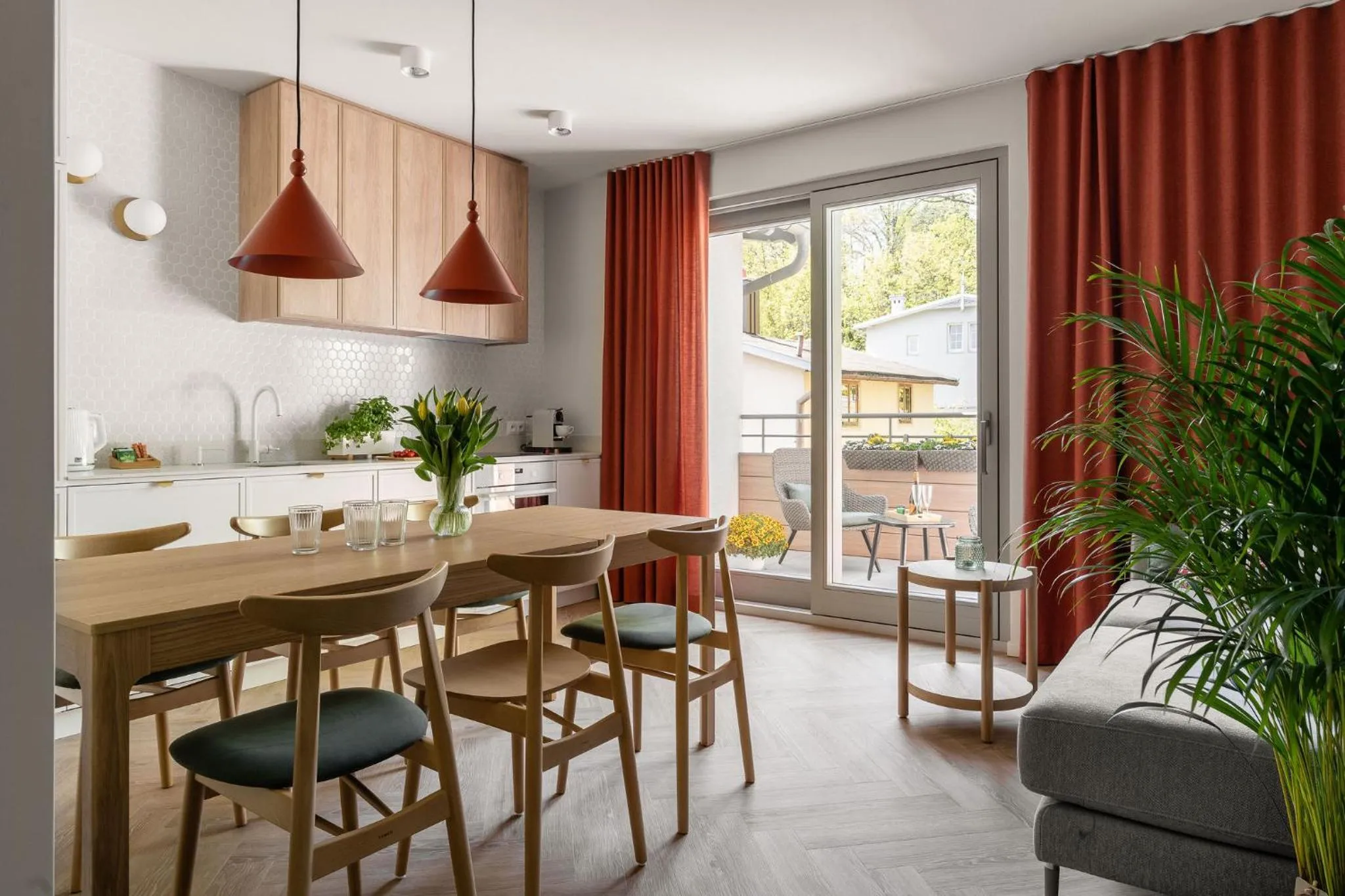 Kitchen or kitchenette in Baltic Wave Boutique Apartments with sauna and gym