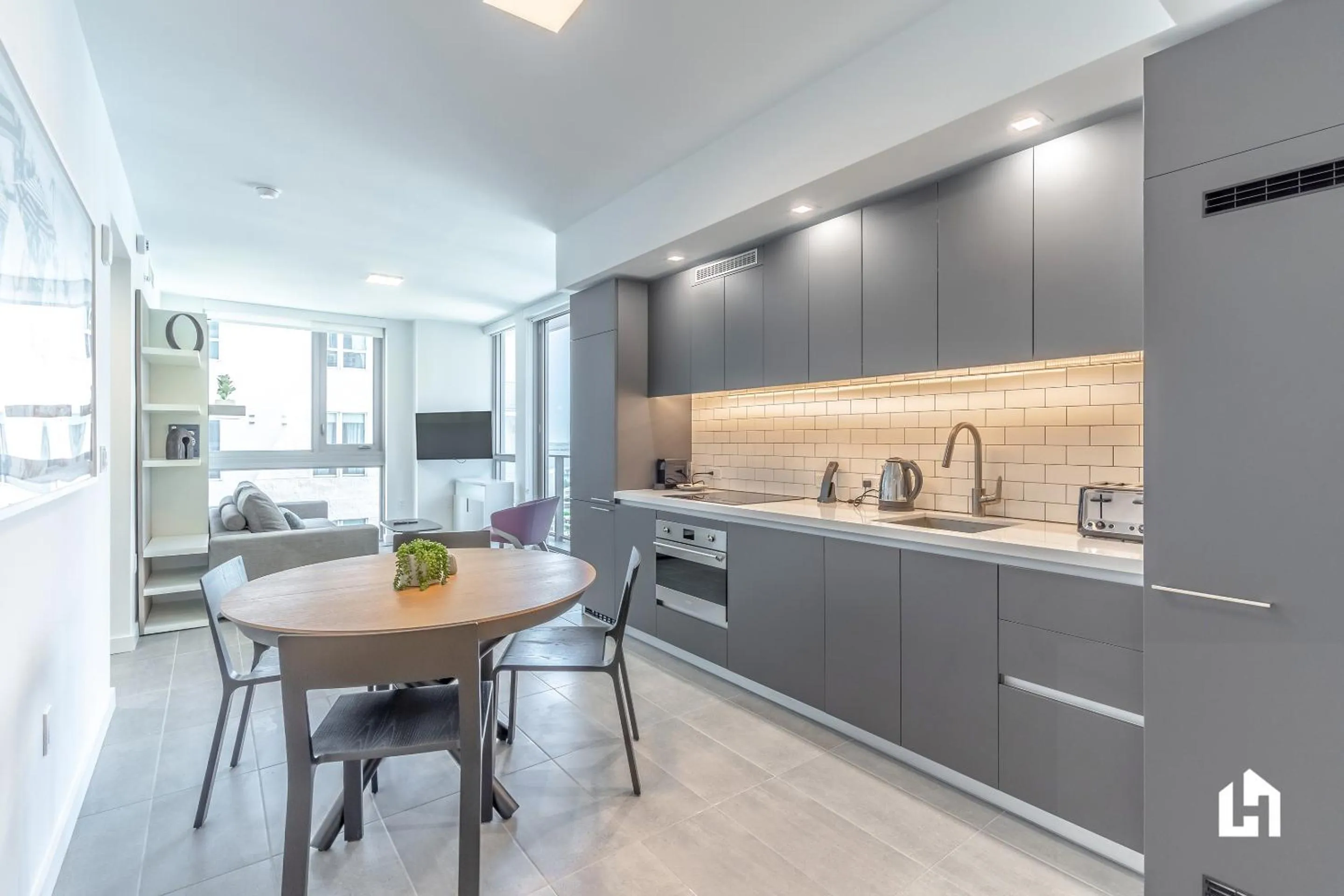 Kitchen or kitchenette in Downtown Miami Condos by Lua Host
