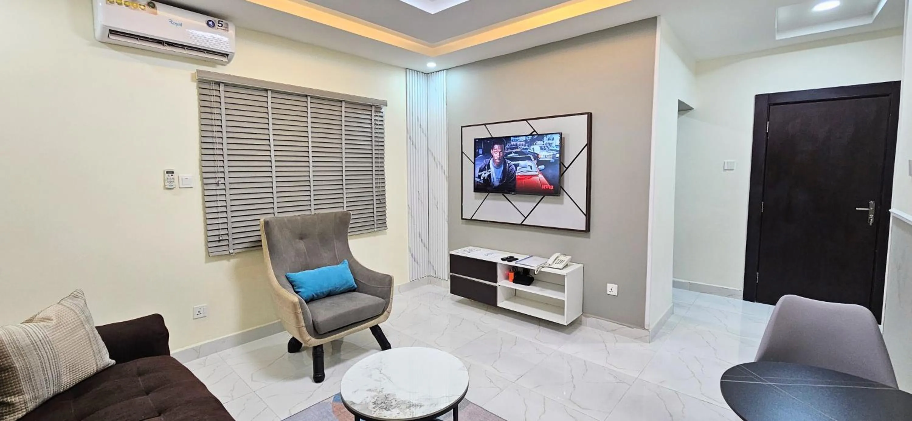 TV and multimedia in The Leneade - City Centre at Wuse 2