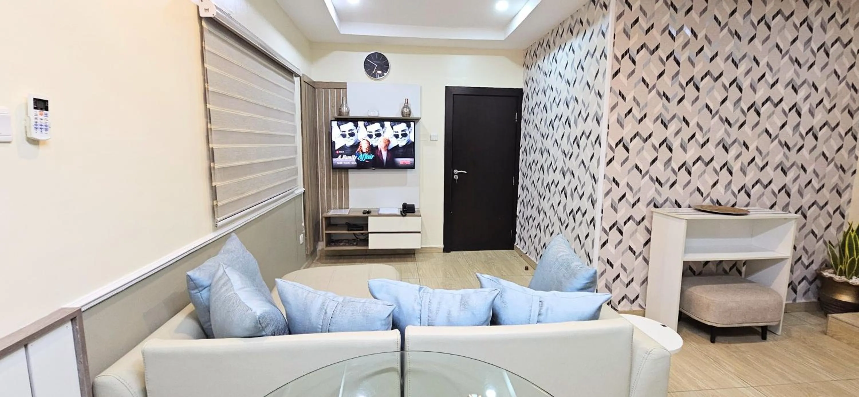 TV and multimedia in The Leneade - City Centre at Wuse 2