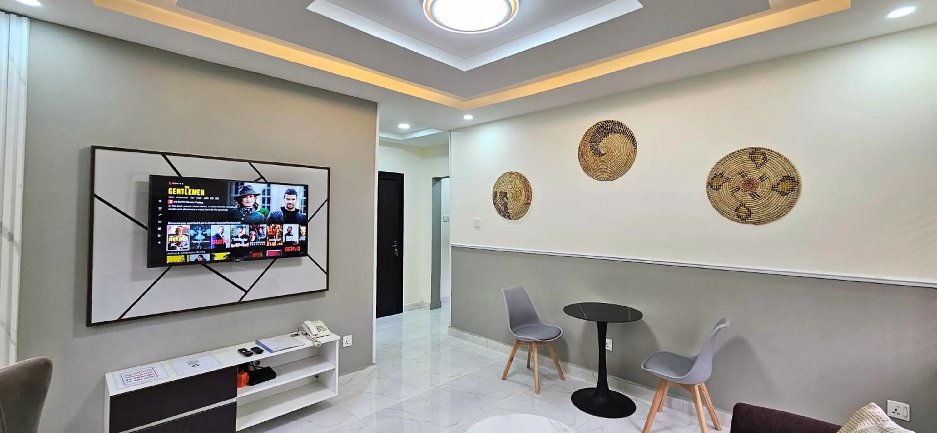 TV and multimedia in The Leneade - City Centre at Wuse 2