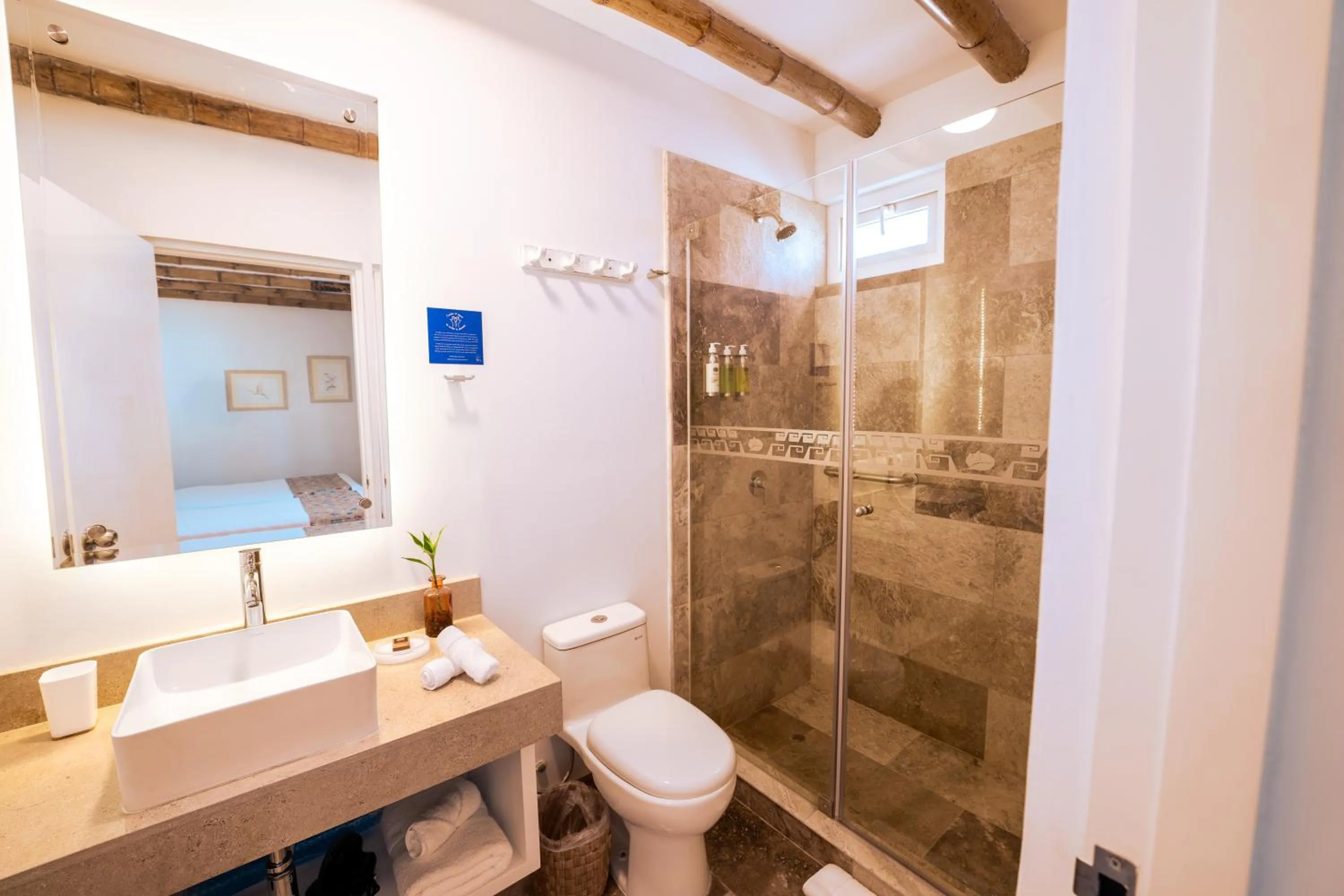 Shower in Atoq Paracas Reserva