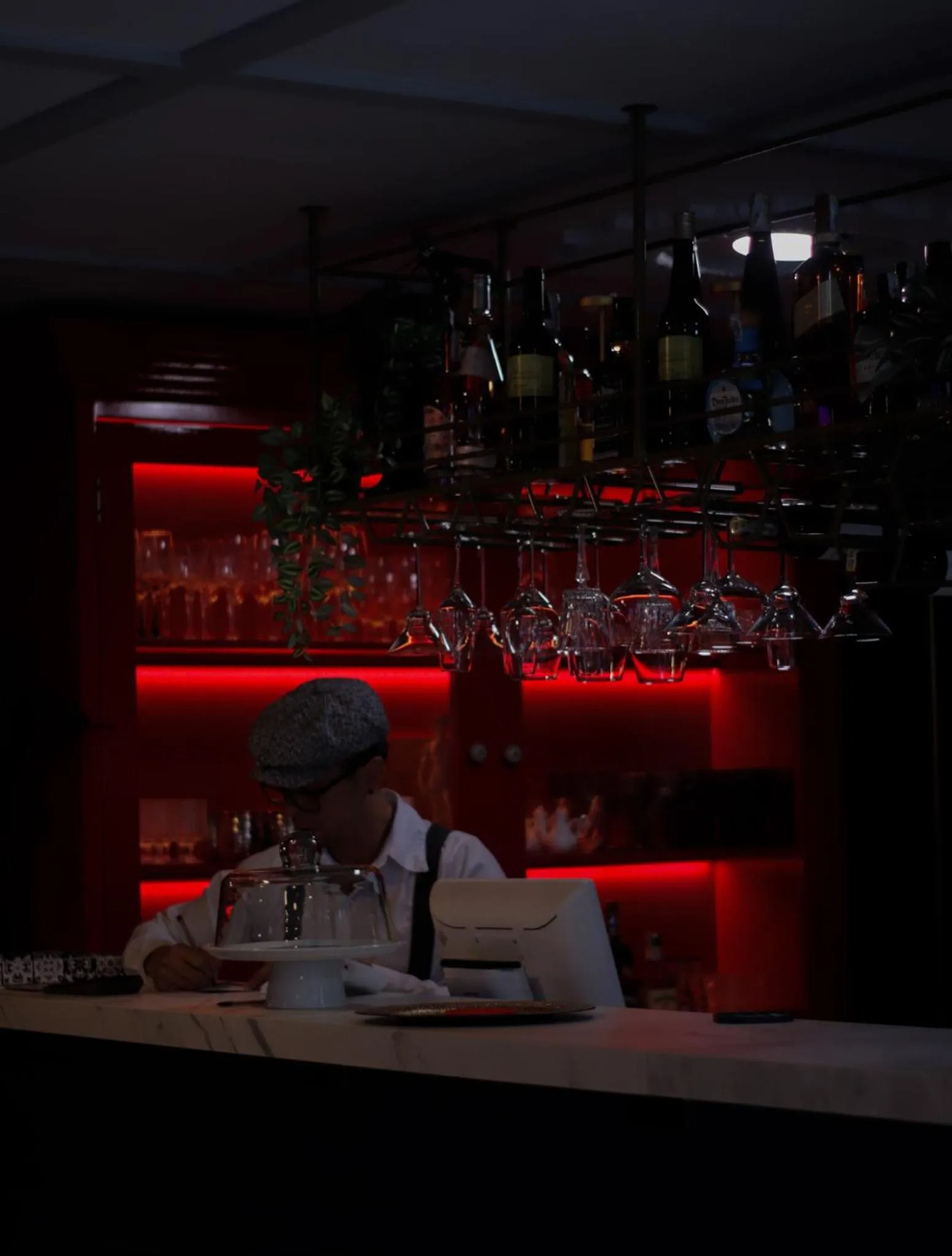 Restaurant/places to eat in Hotel Helene