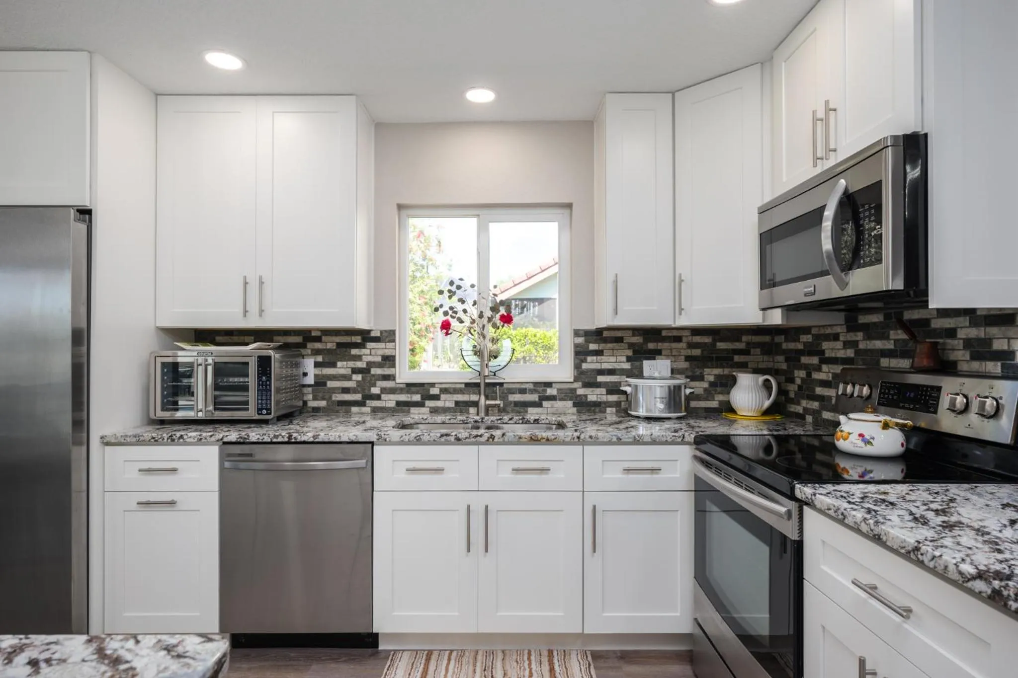 Property building in 9863SSLNGPCNH - Smooth Sailing