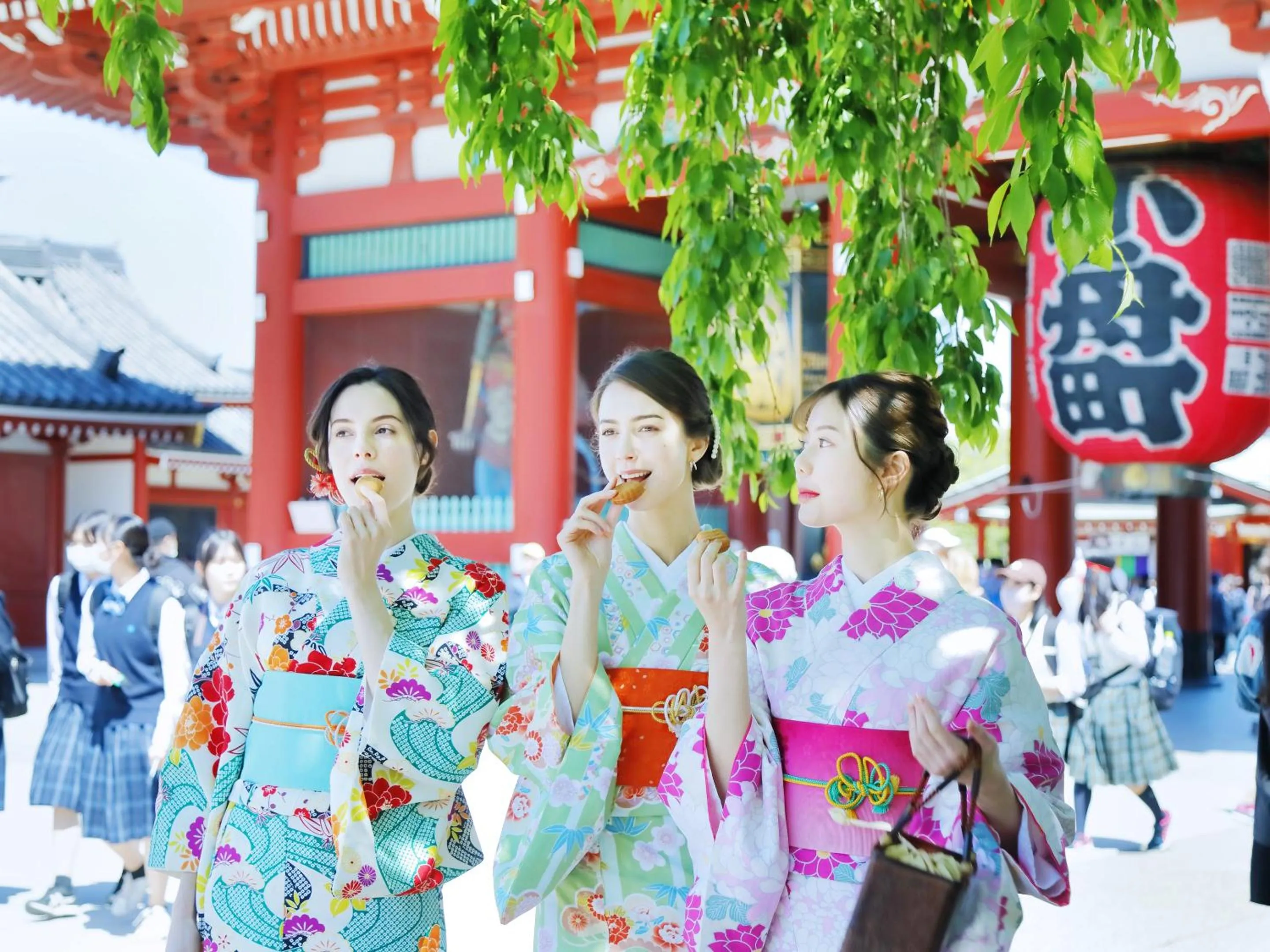 Nearby landmark in &Here TOKYO UENO