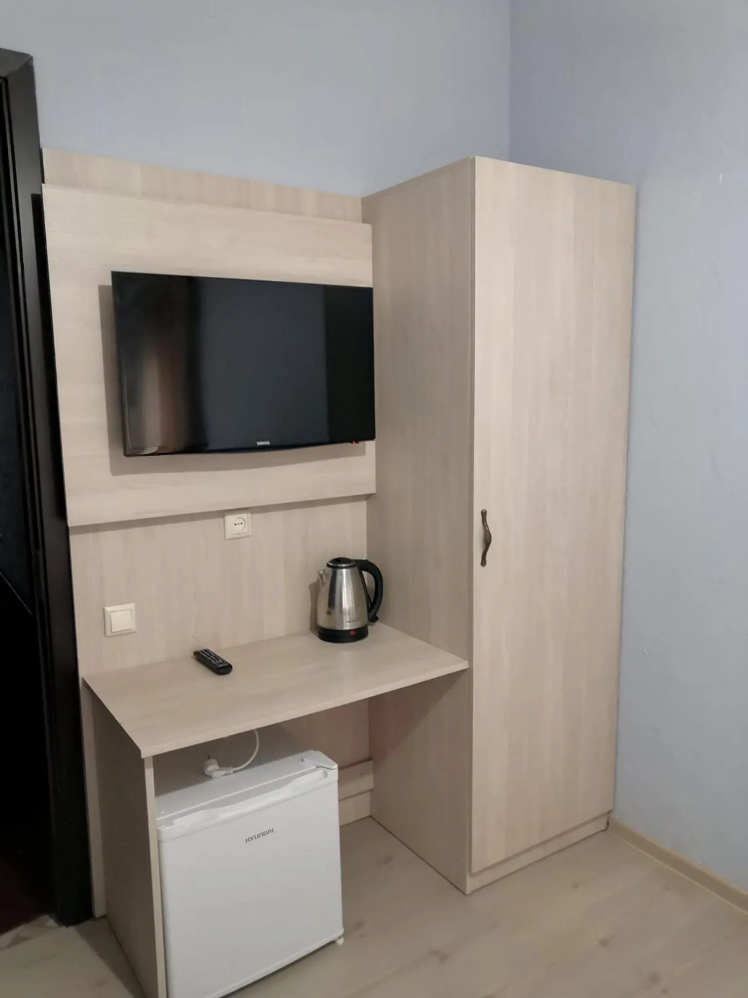 TV and multimedia in Hotel My Rose