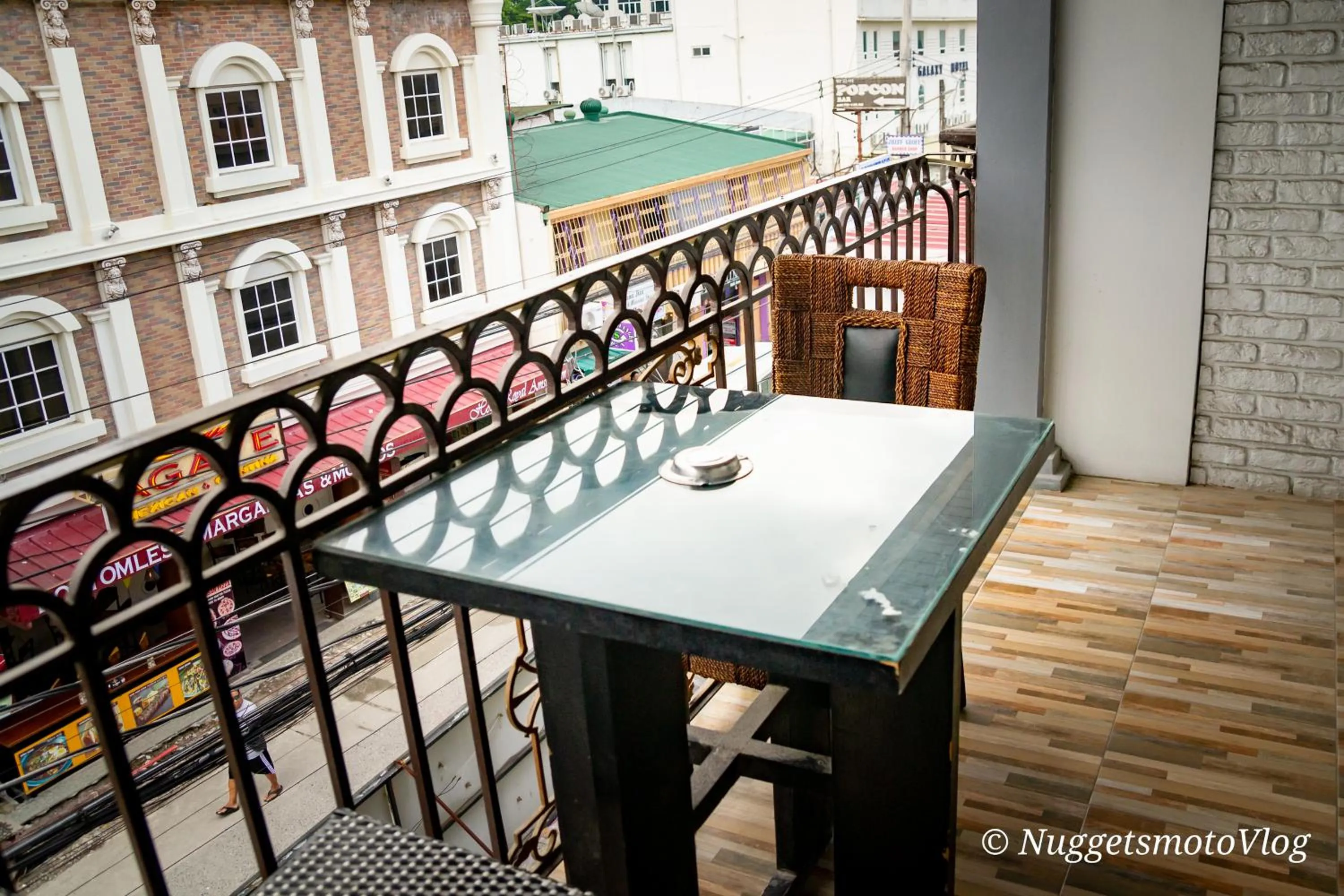 Balcony/Terrace in Grand Central Hotel