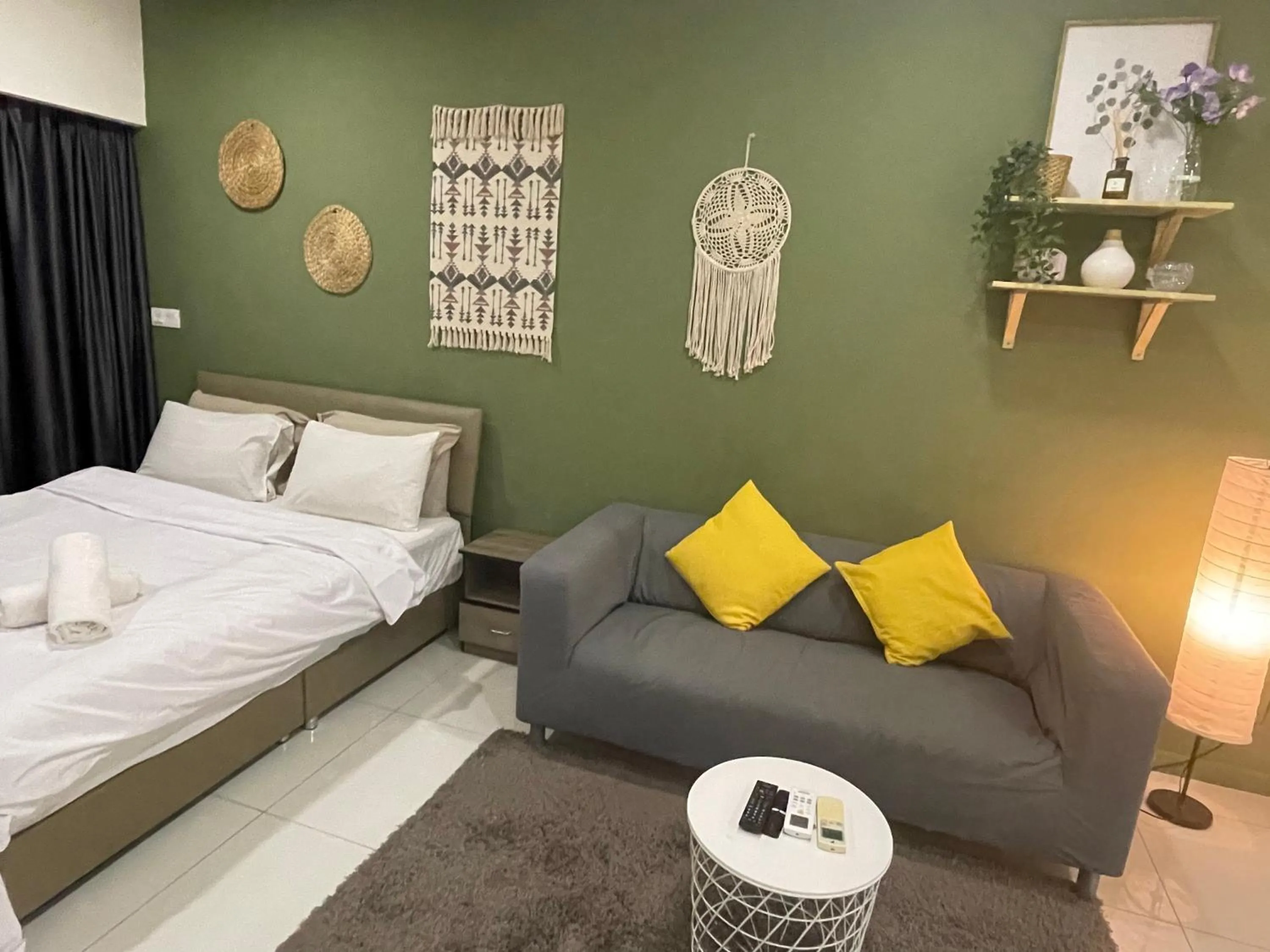 Bed in Mercu Summer Suite KLCC by Kuminshu