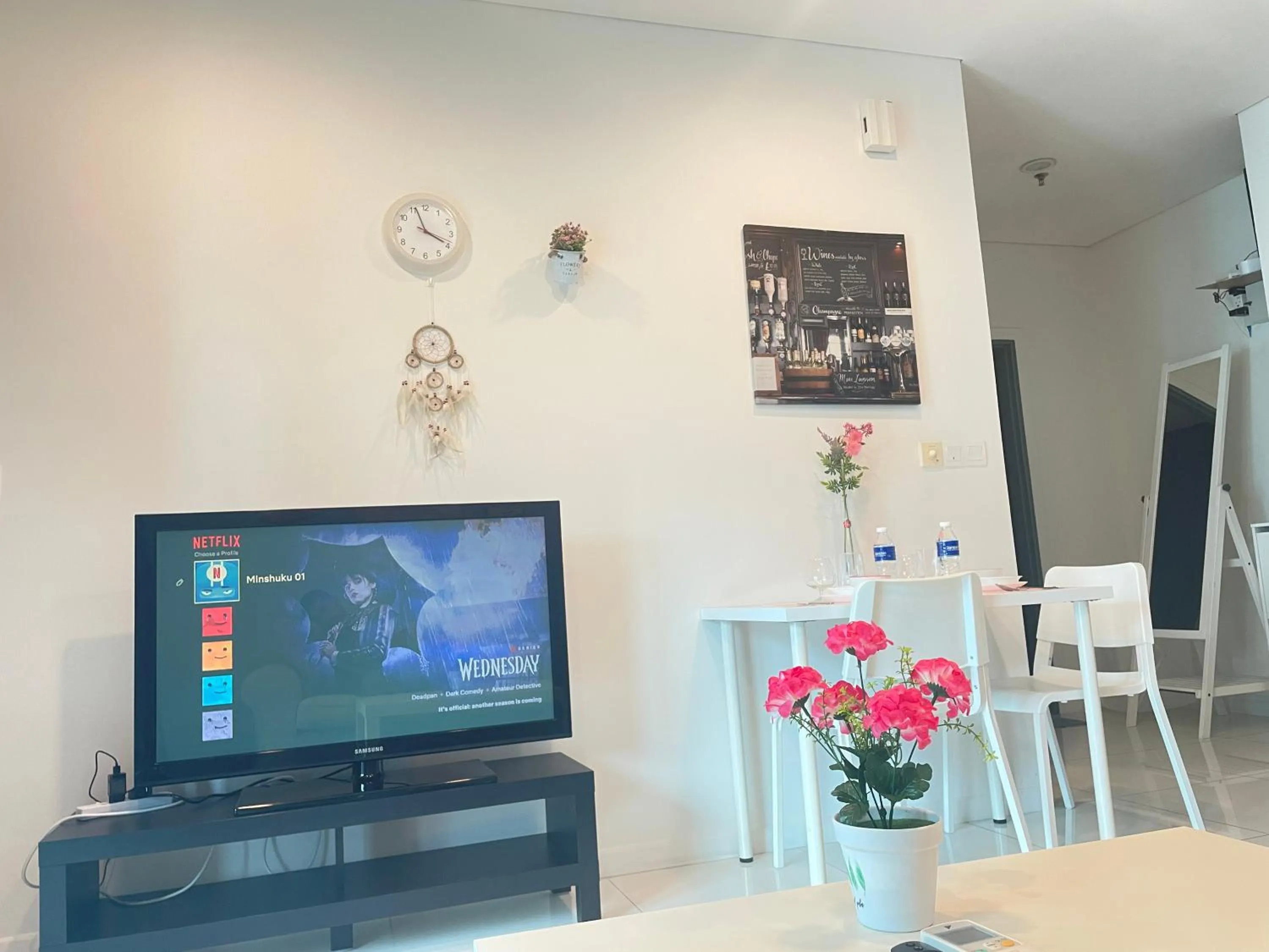 TV and multimedia in Mercu Summer Suite KLCC by Kuminshu