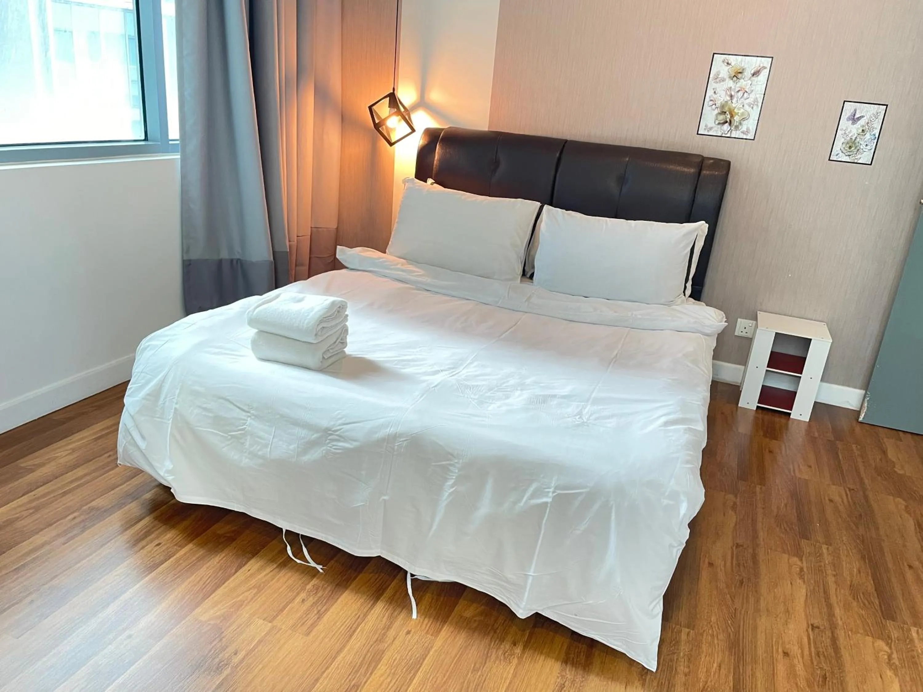 Bed in Mercu Summer Suite KLCC by Kuminshu