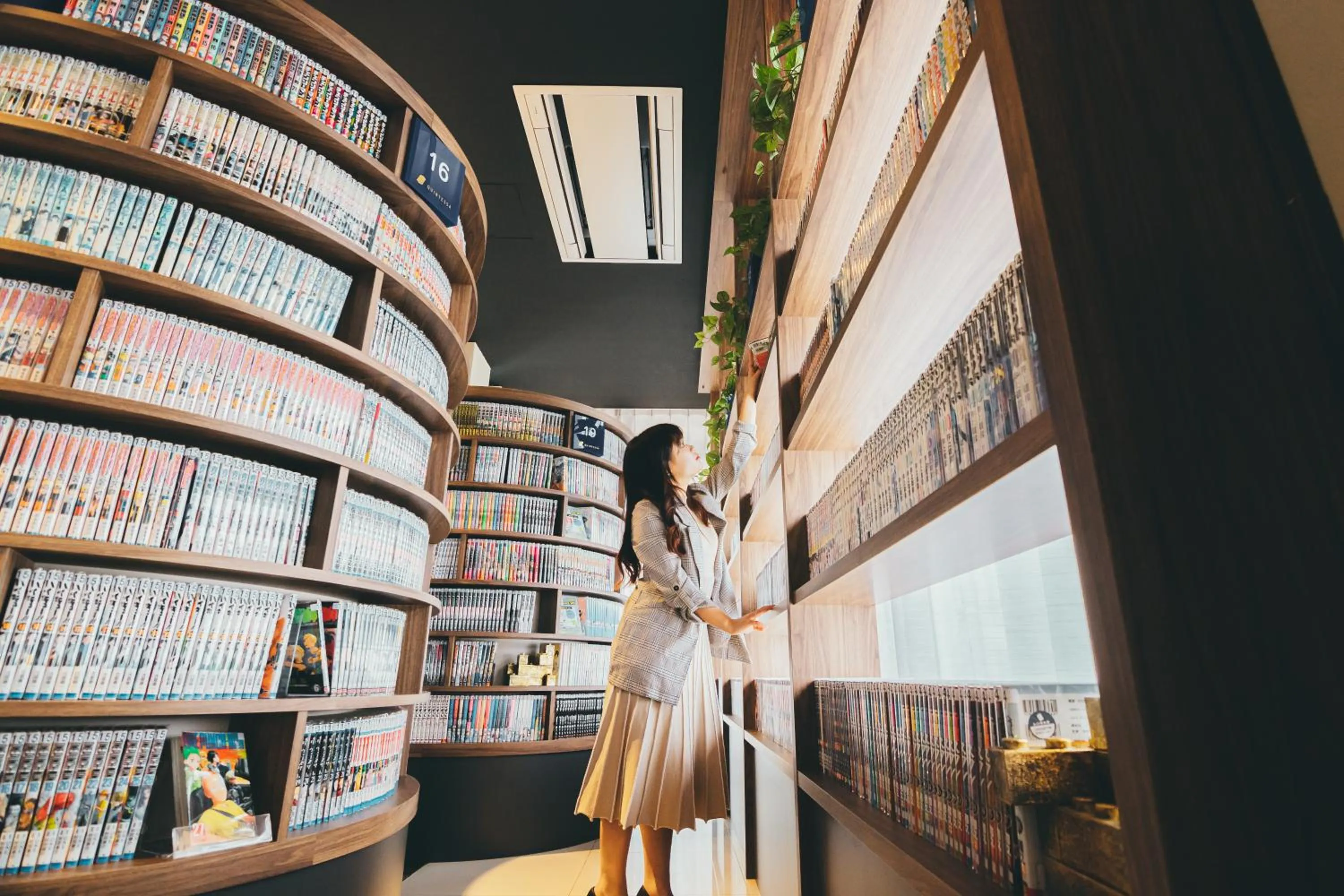 Lobby or reception in Quintessa Hotel Kokura Comic & Books