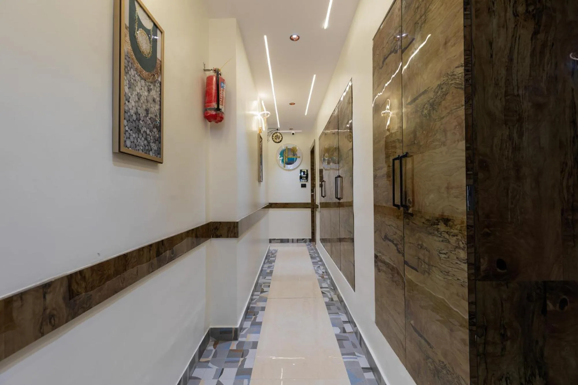 Lobby or reception in Hotel Larmont Luxury