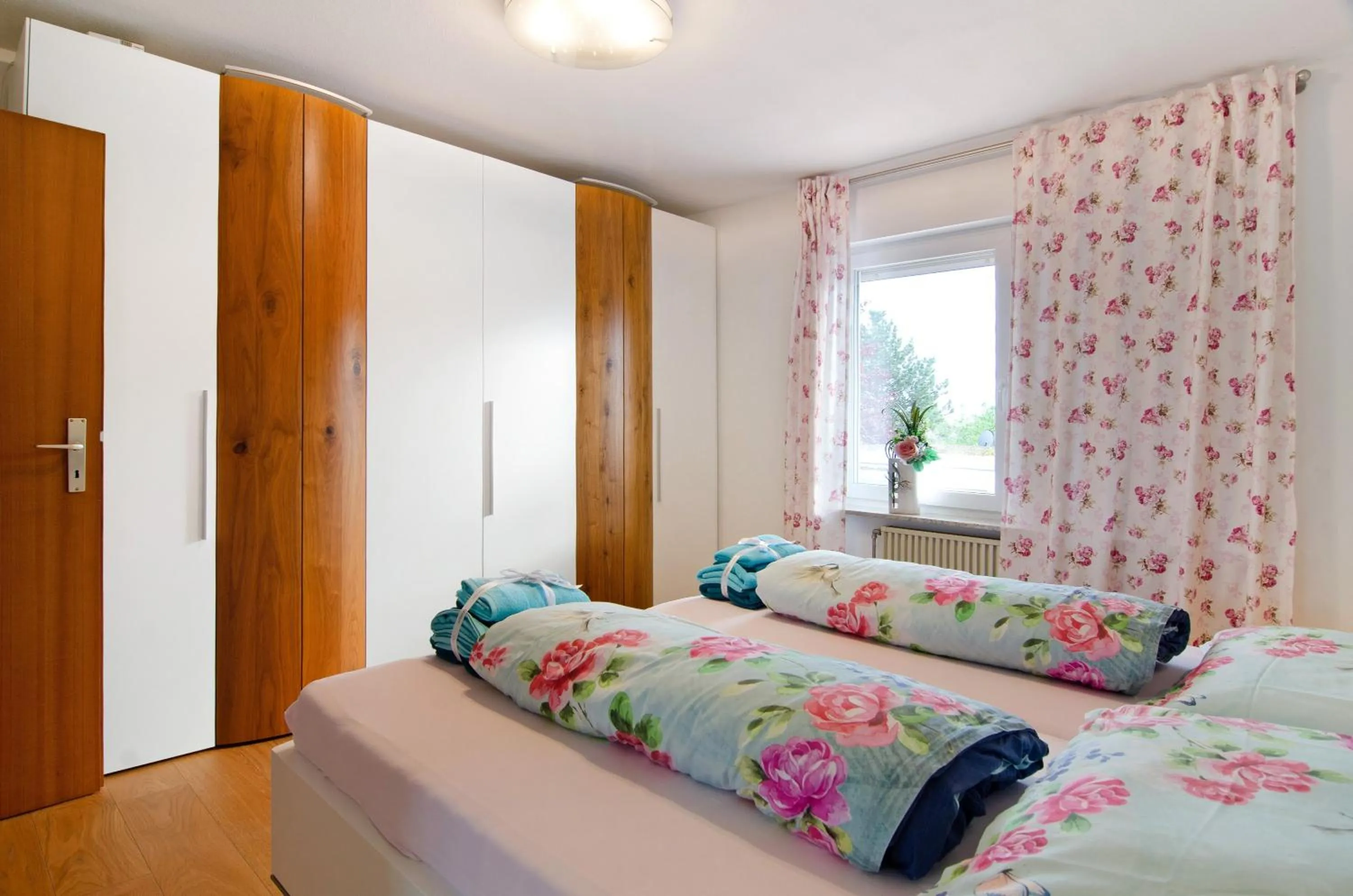 Property building, Bed in Aida