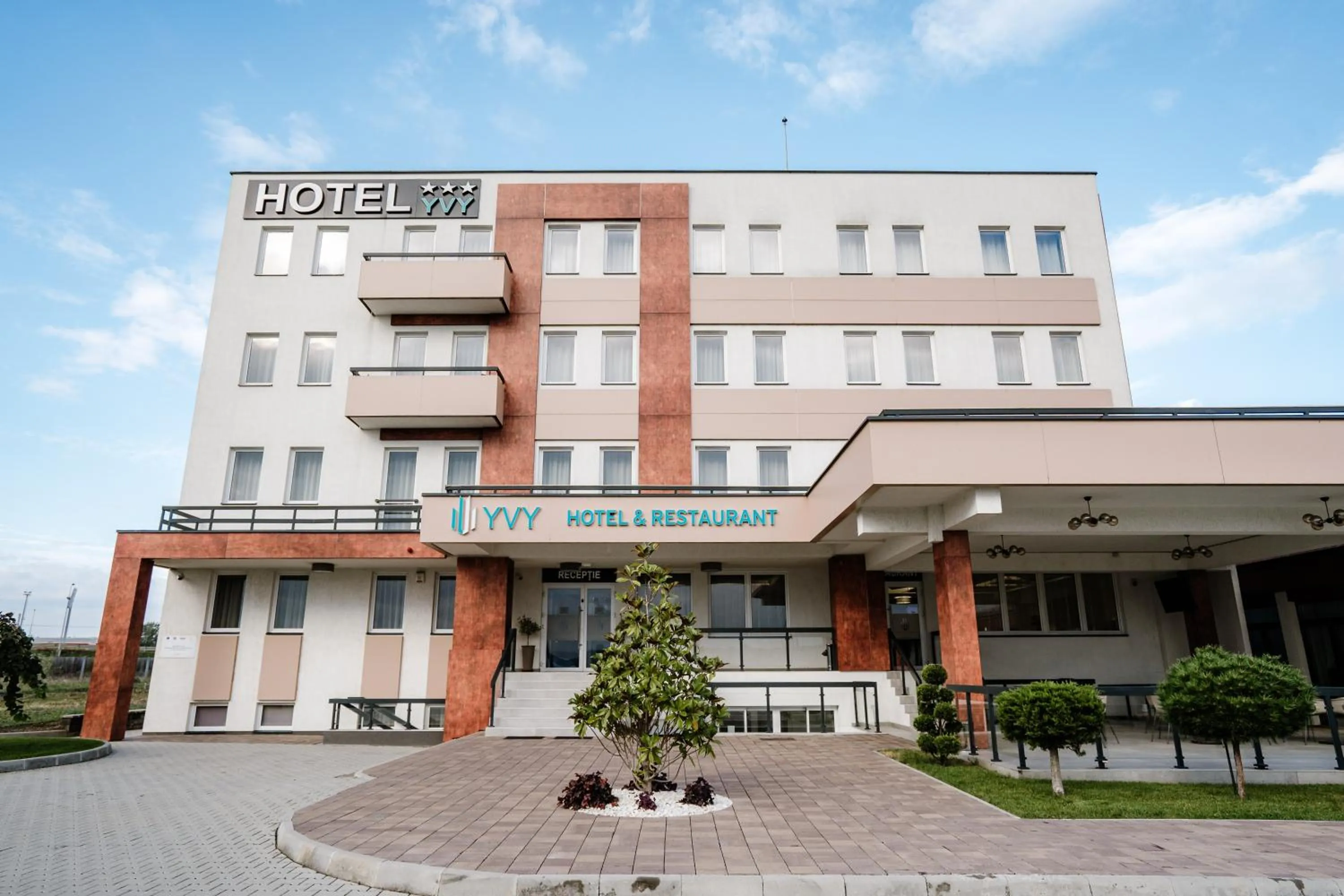 Property building in Hotel YVY