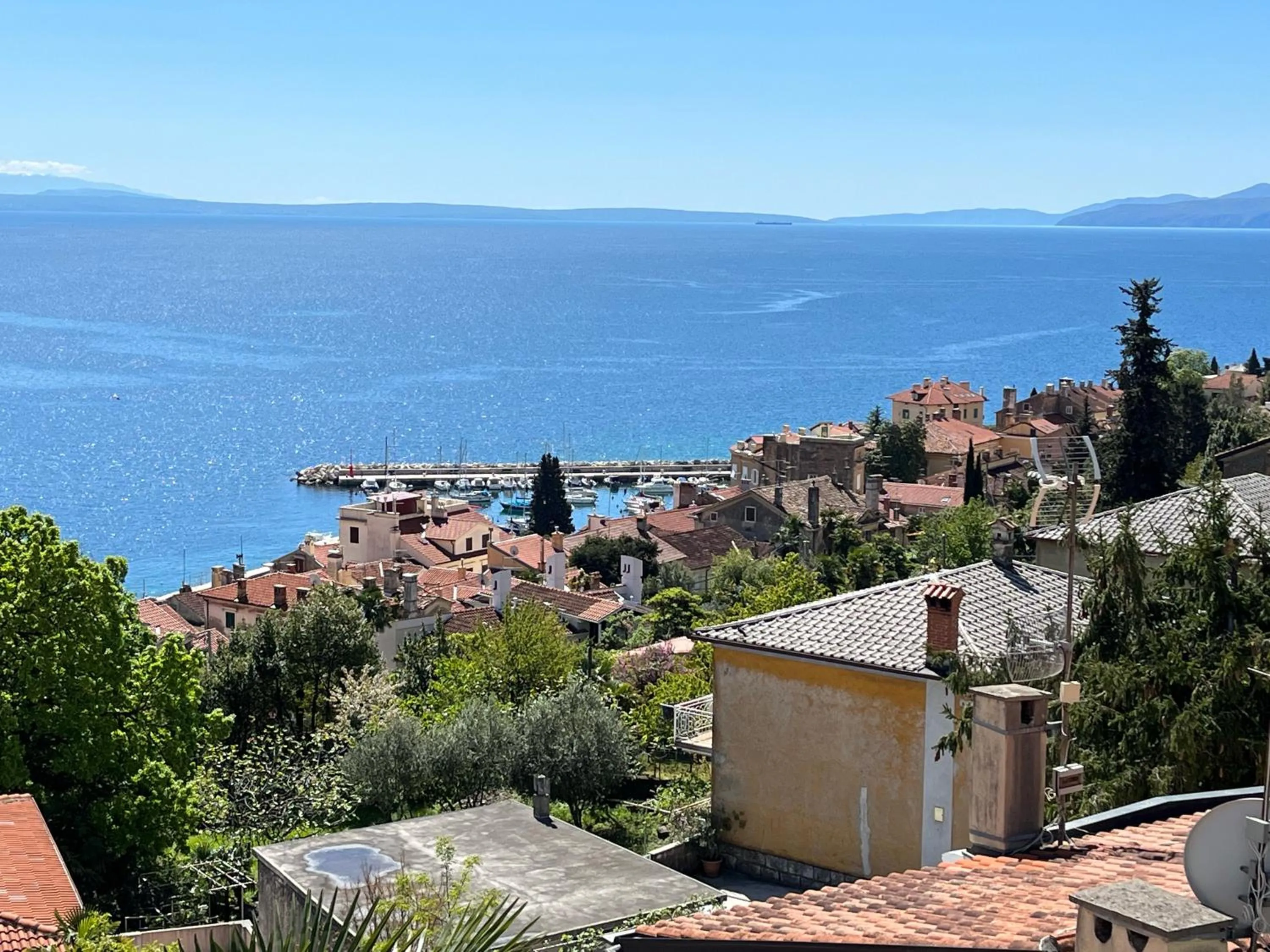 Panoramic Seaview Apartment