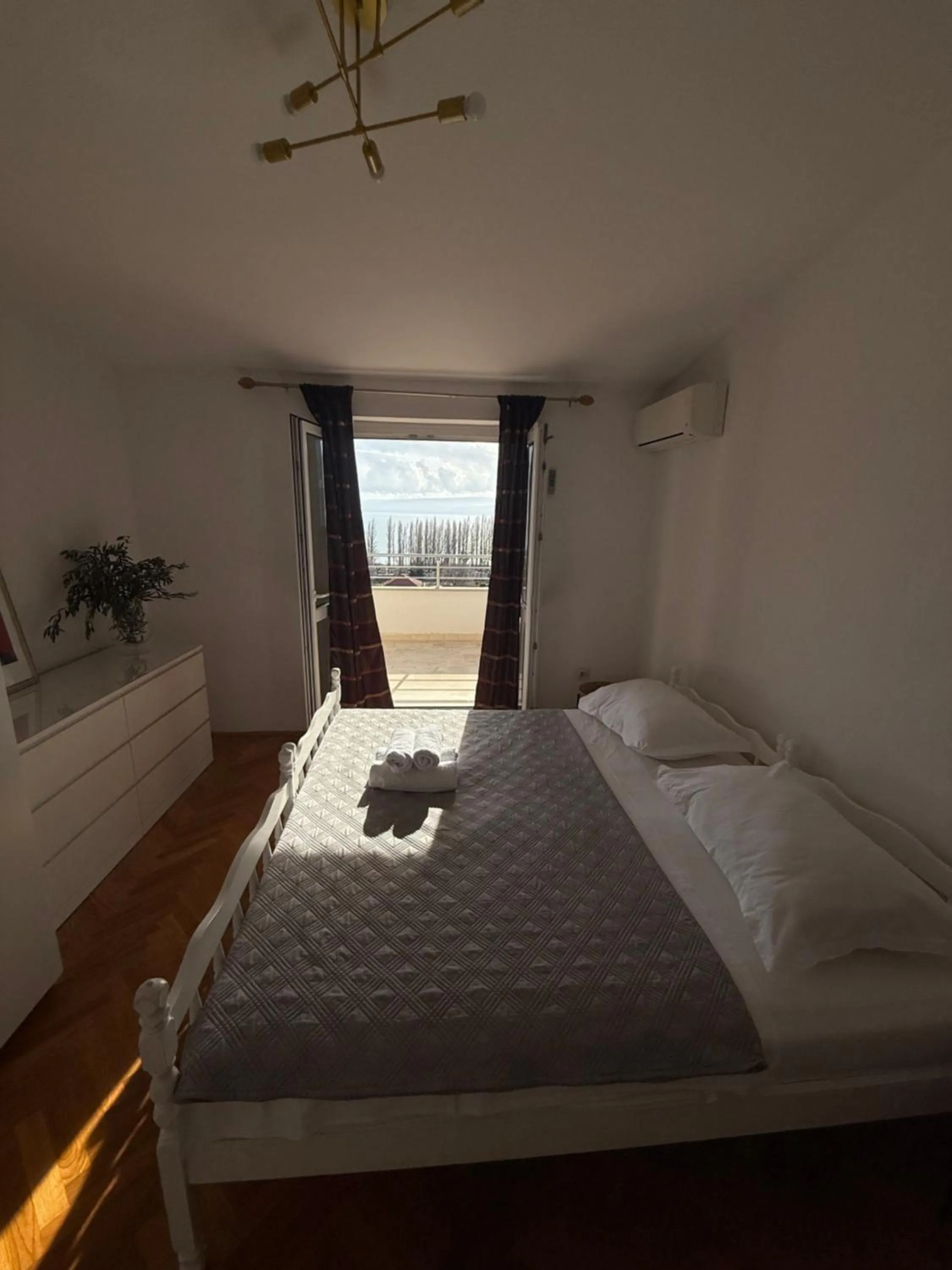 Bedroom, Bed in Apartment Vrle