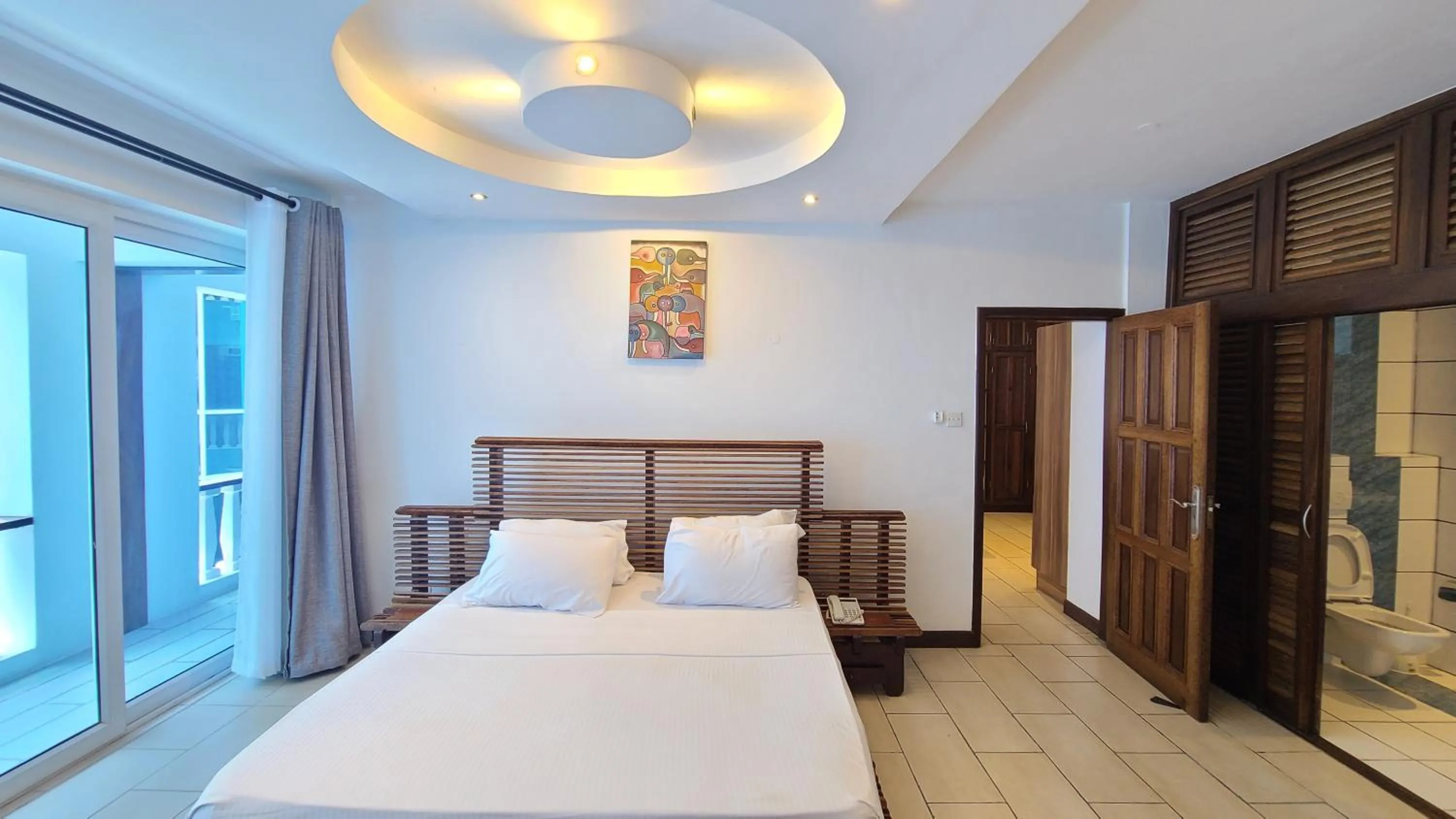 Bed in c3 Cowrie Shell Residences