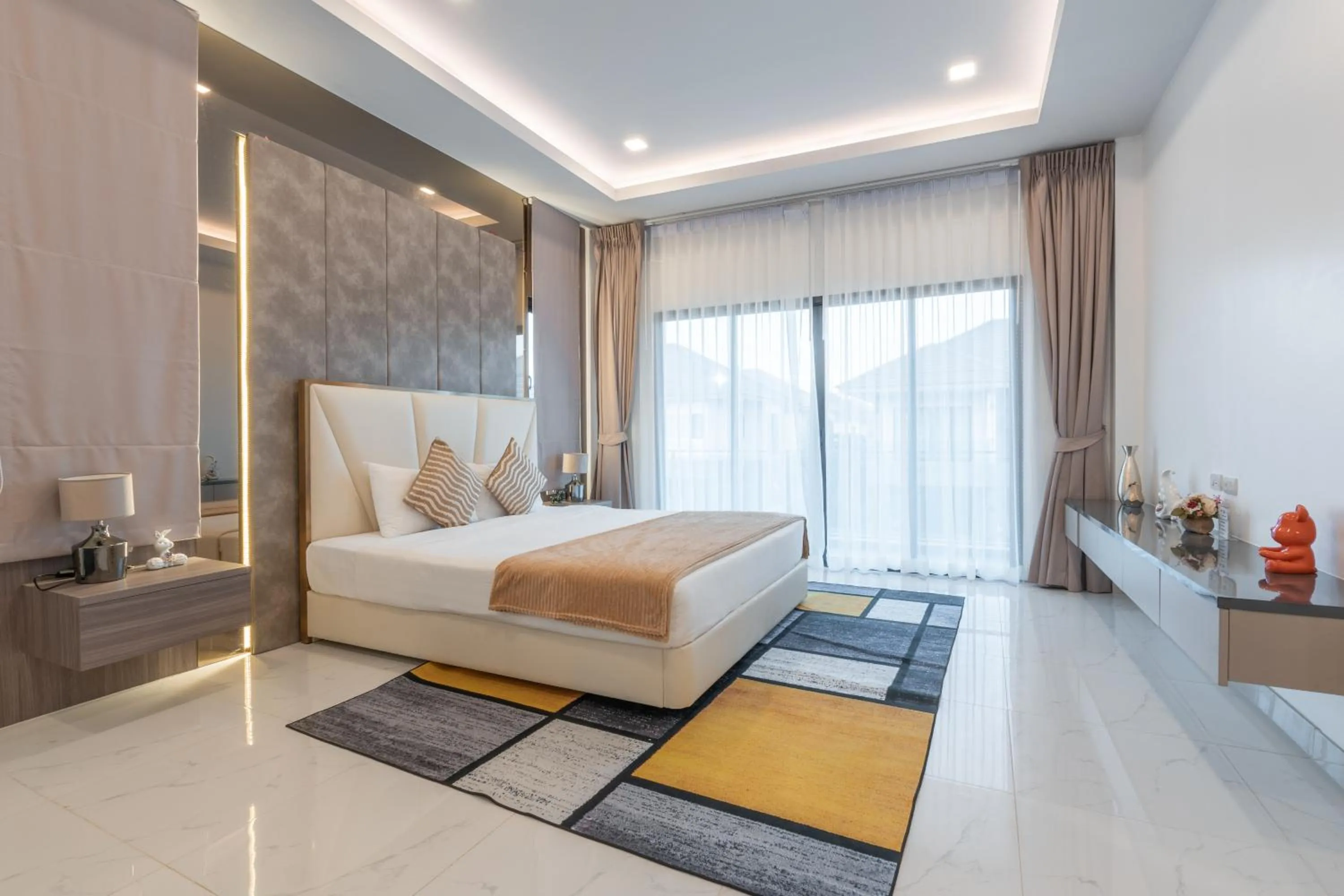 Bedroom, Bed in Southern Peak Pool Villa Huay Yai Pattaya