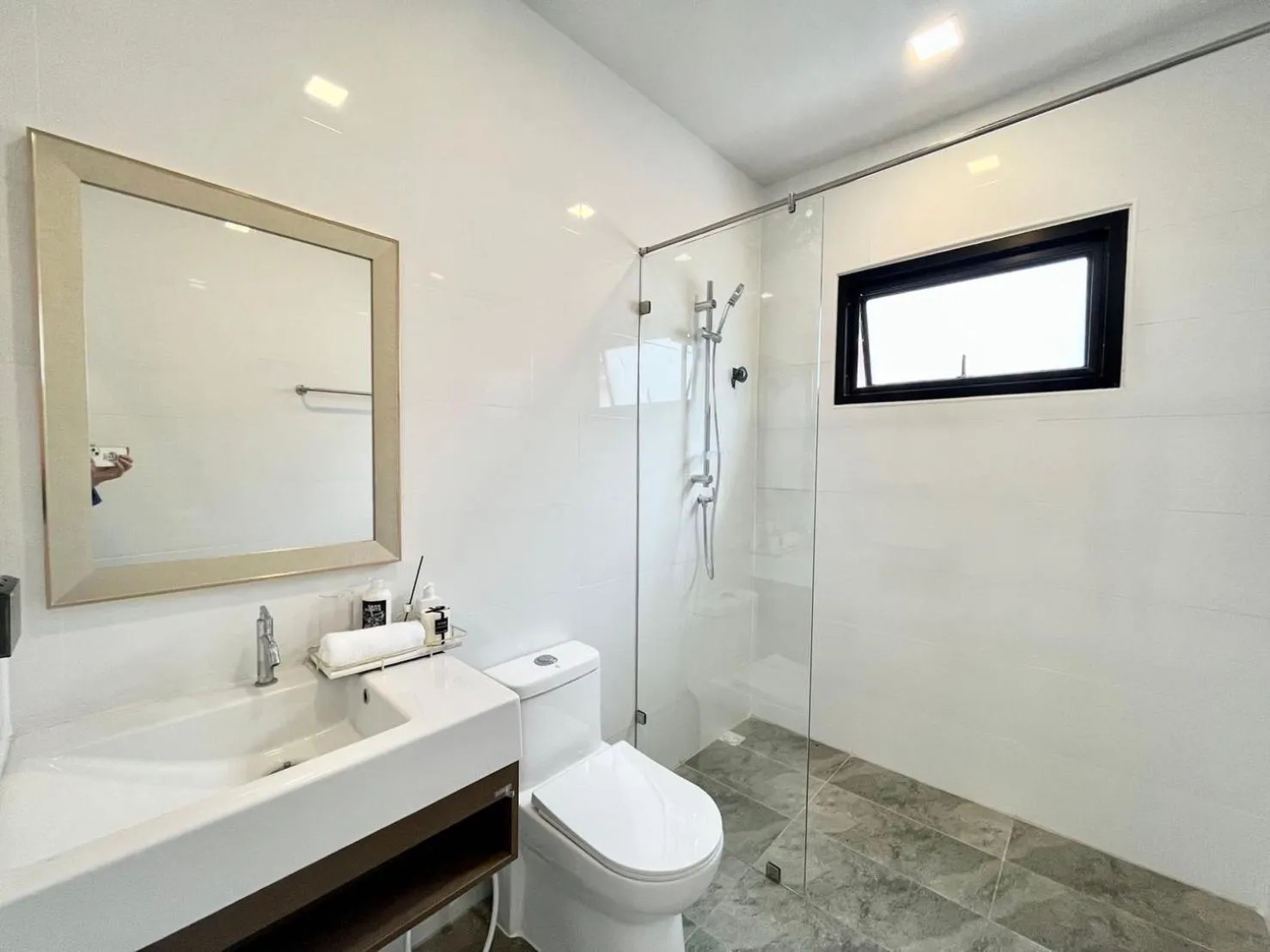 Toilet in Southern Peak Pool Villa Huay Yai Pattaya