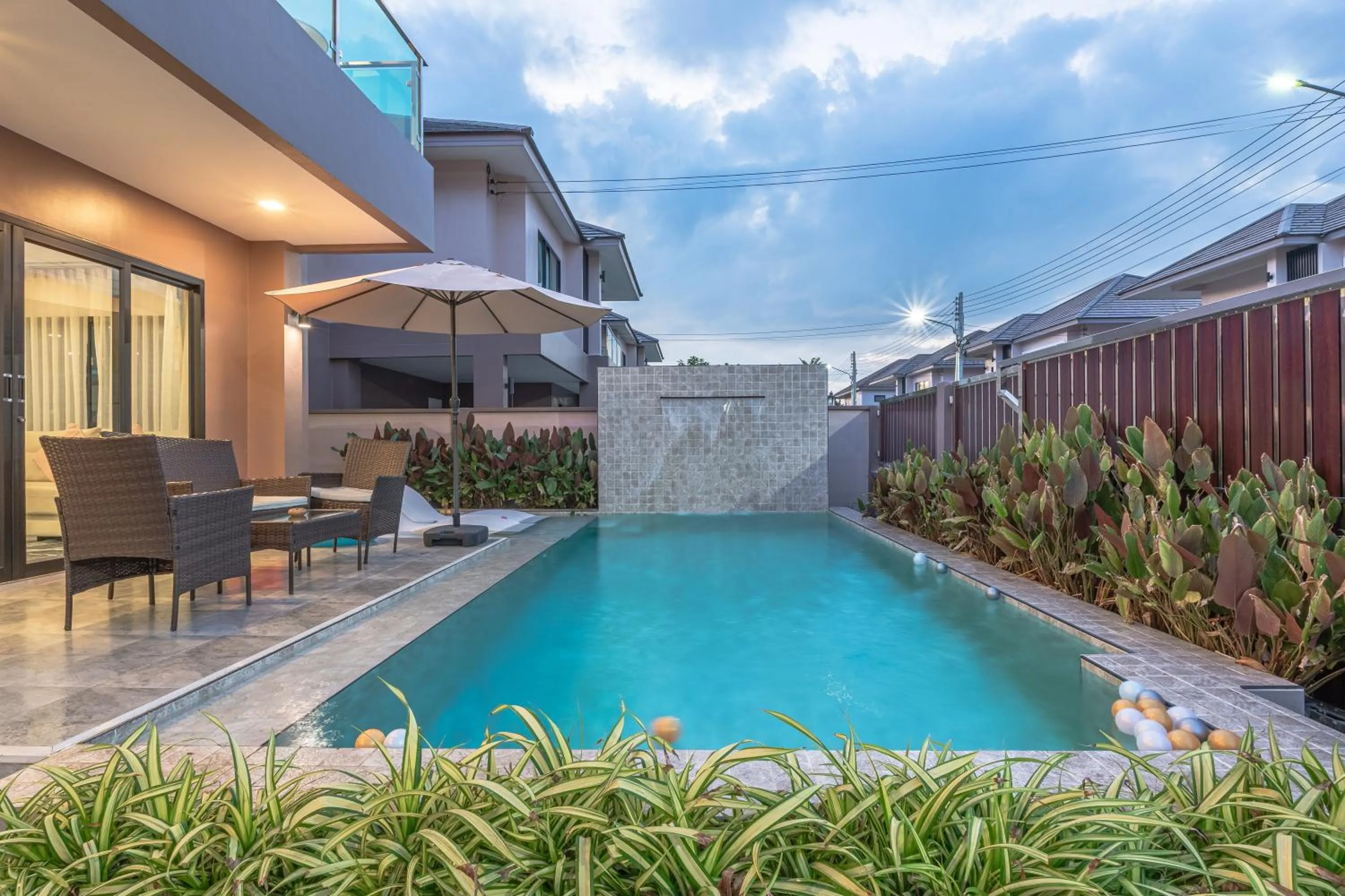Patio in Southern Peak Pool Villa Huay Yai Pattaya