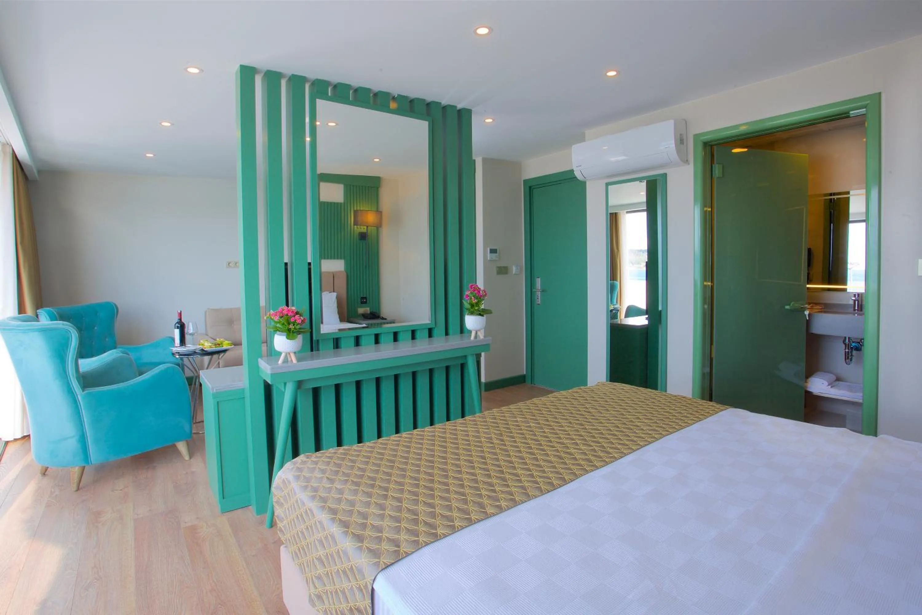 Bed in Çanakkale Bosphorus Port Aspen Hotel