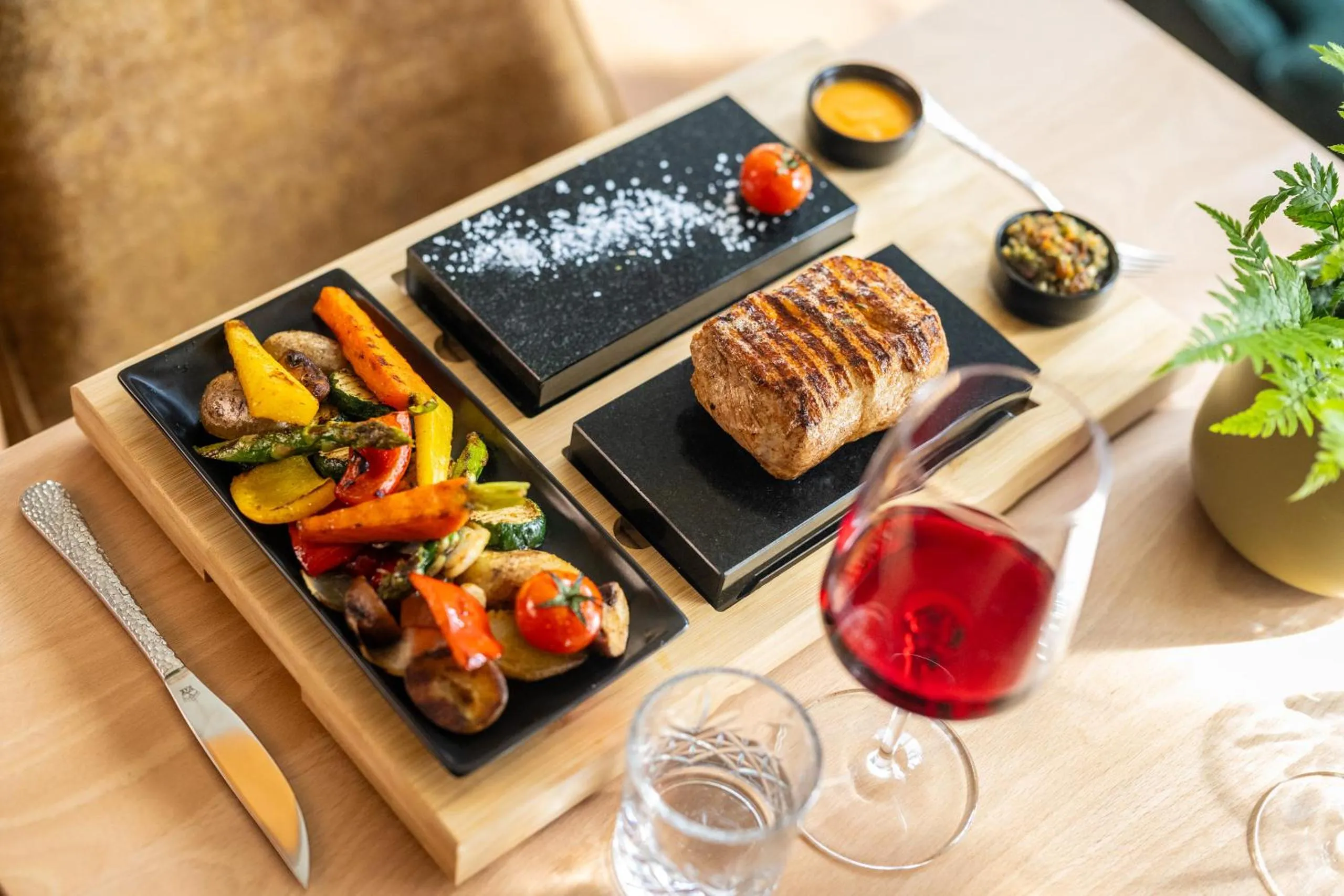 Restaurant/places to eat in Uferdeck - Boutique Hotel