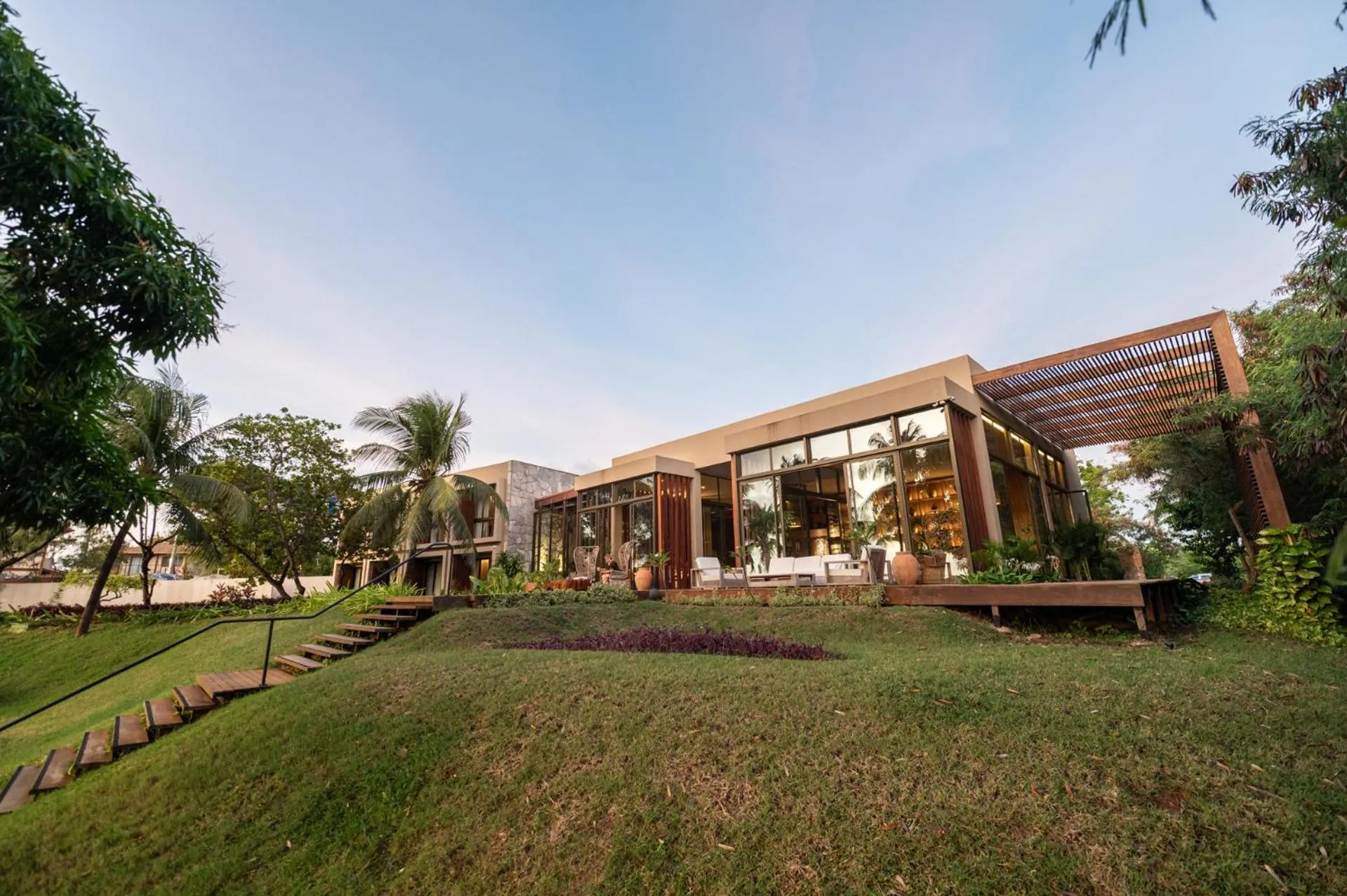 Hamares Boutique Hotel