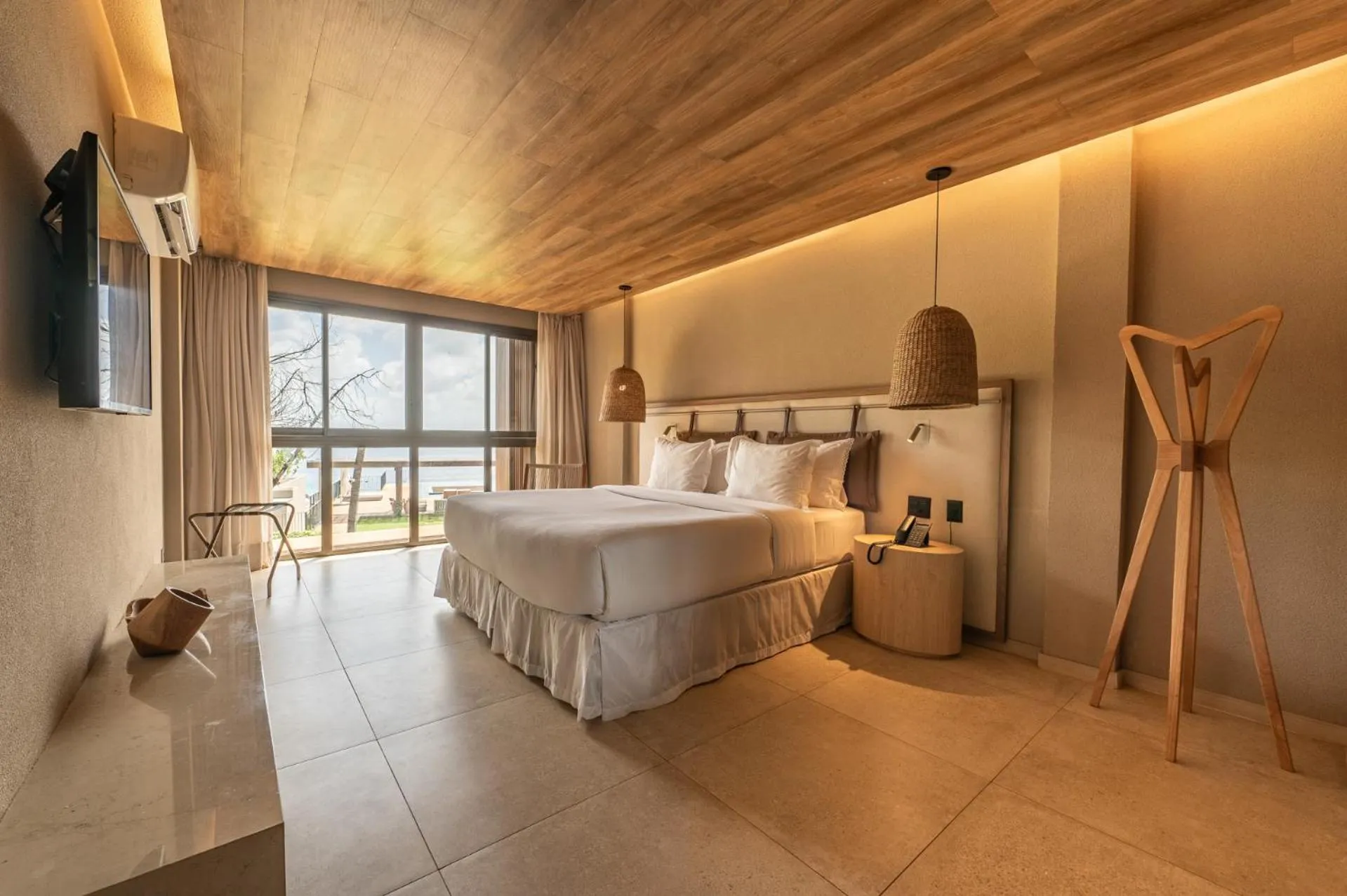 Bed in Hamares Boutique Hotel