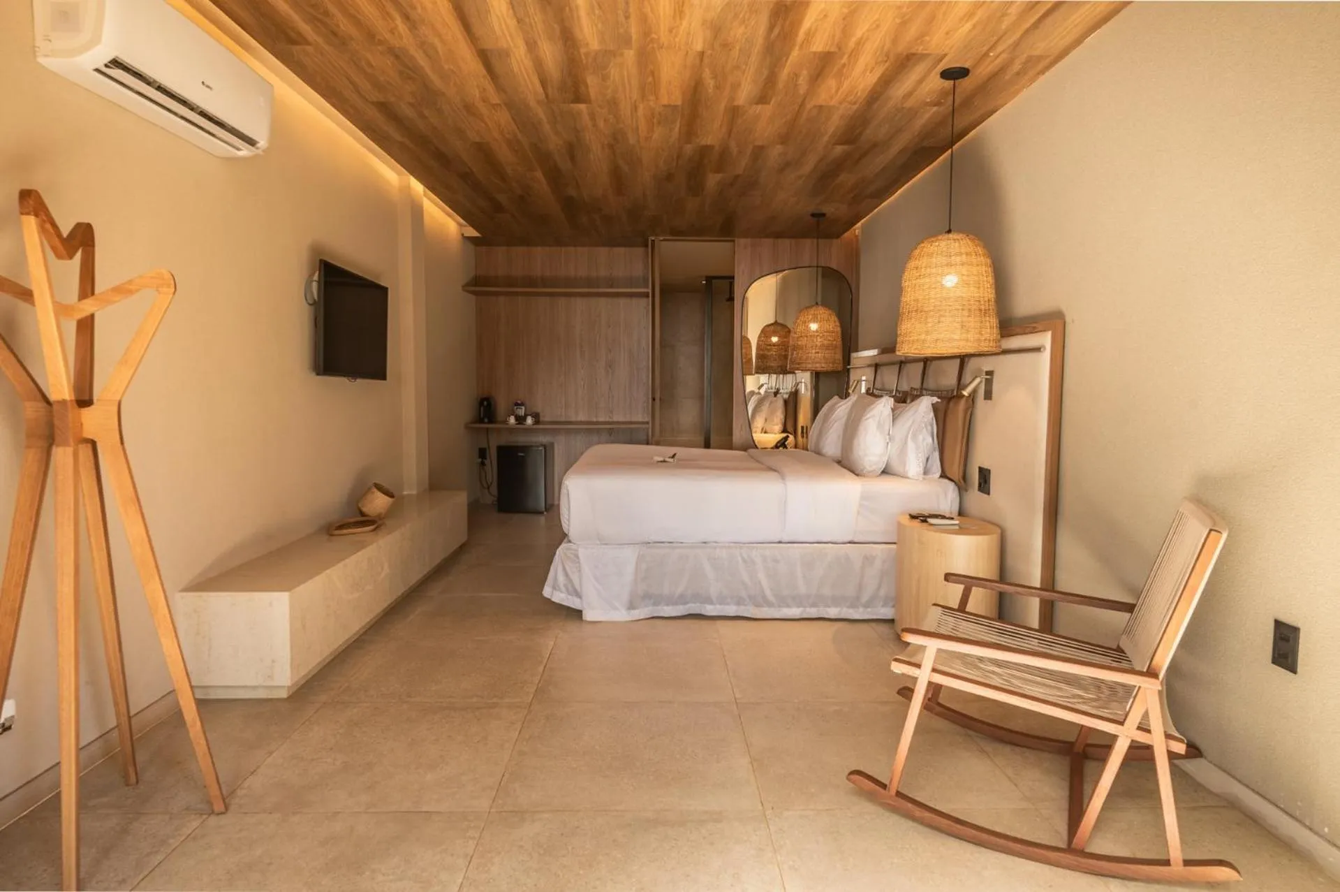 Bed in Hamares Boutique Hotel