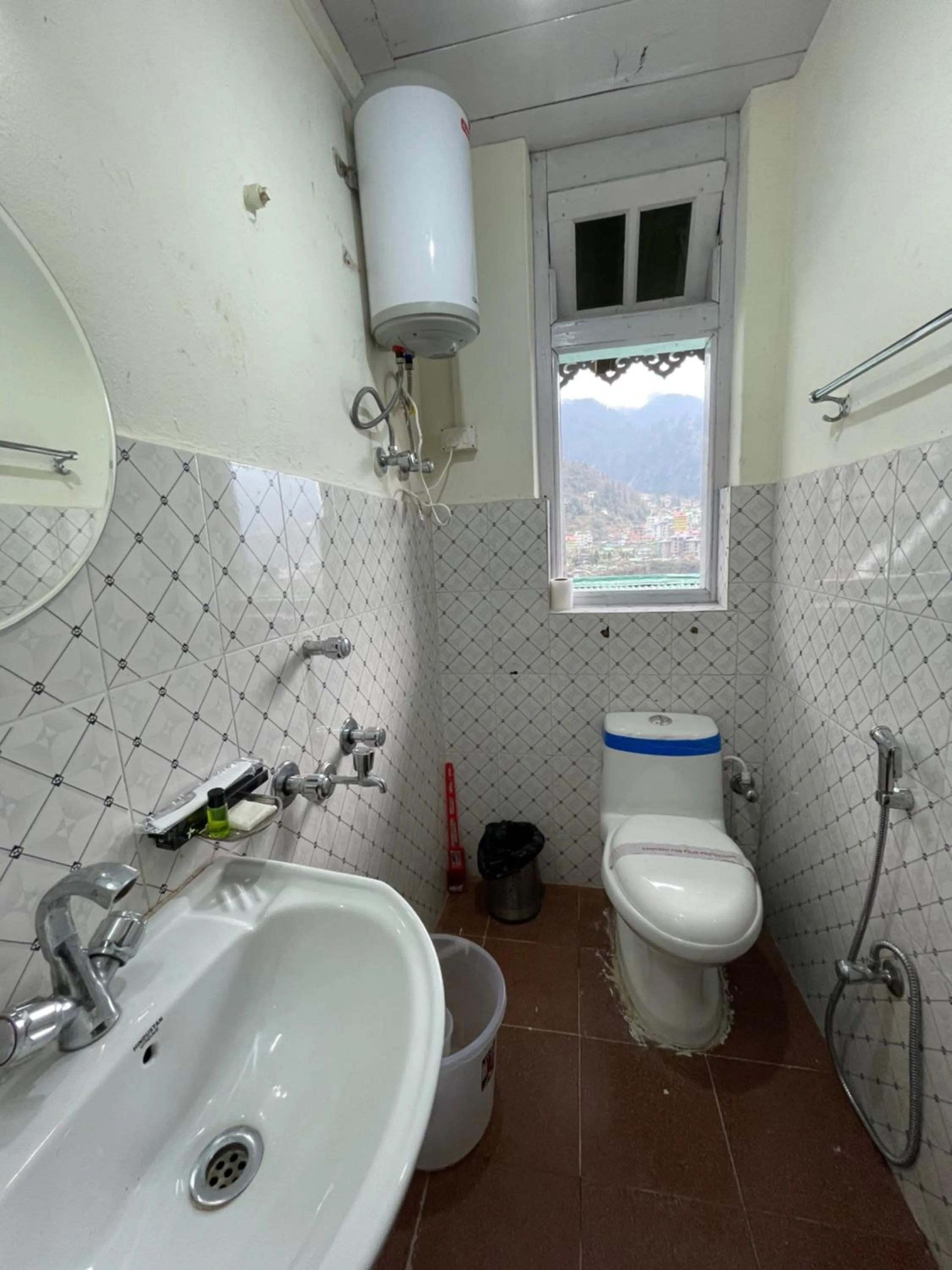 Bathroom in Apple Valley Cottages Lachung