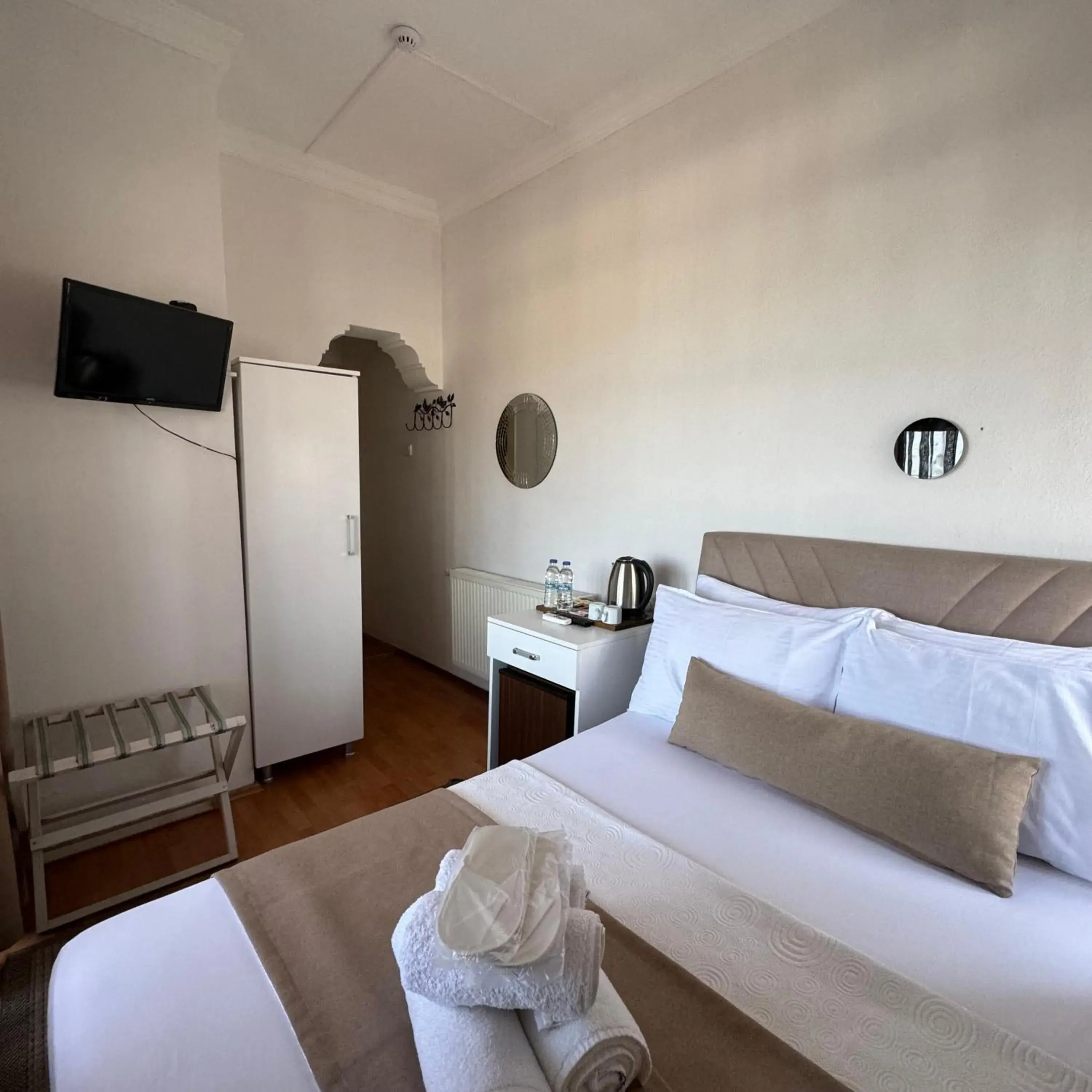 Double Room with Balcony and Sea View in Sözer Otel Double Room with Balcony and Sea View in Sözer Otel