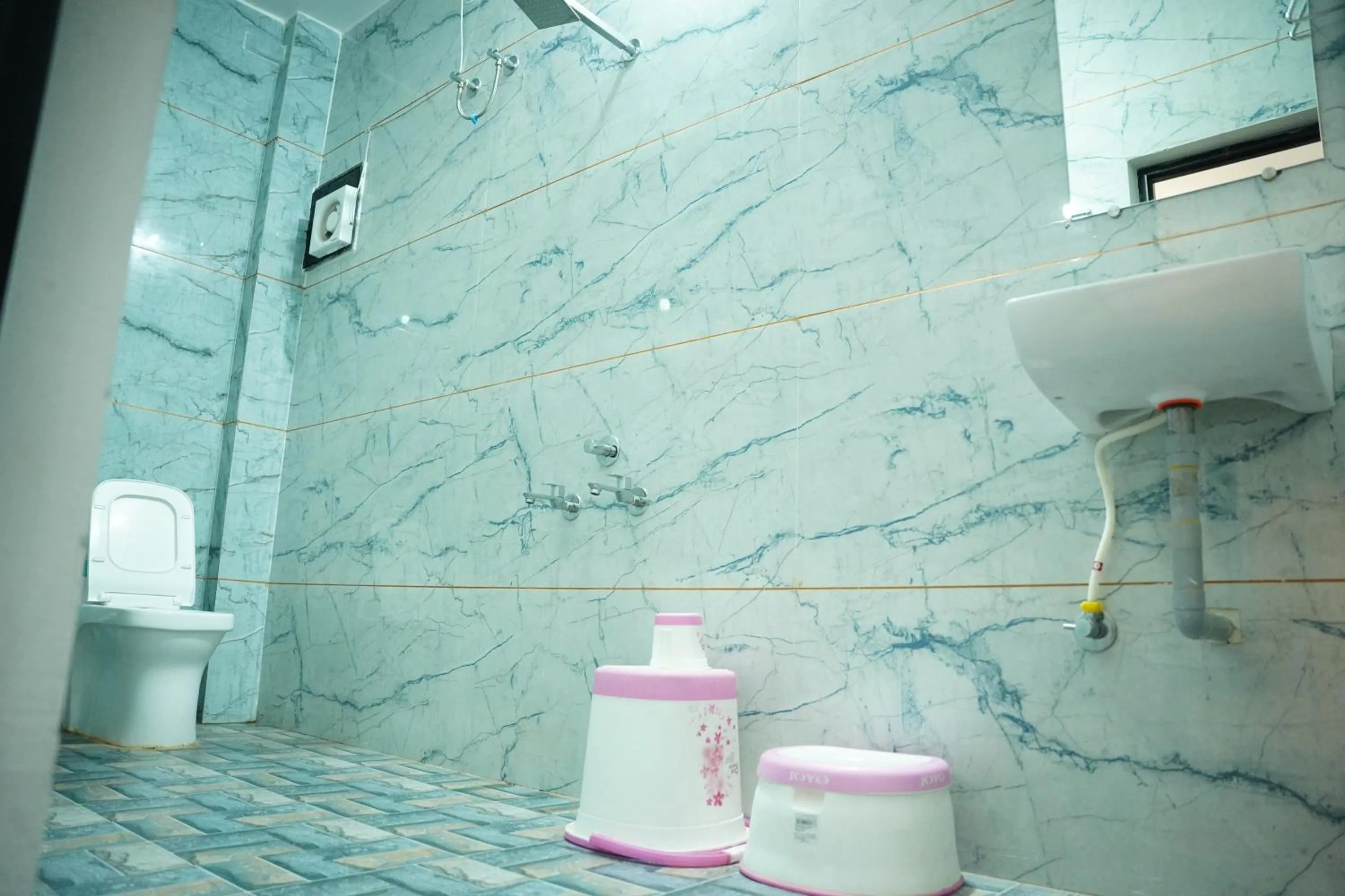 Bathroom in Hotel Mahishmati Palace