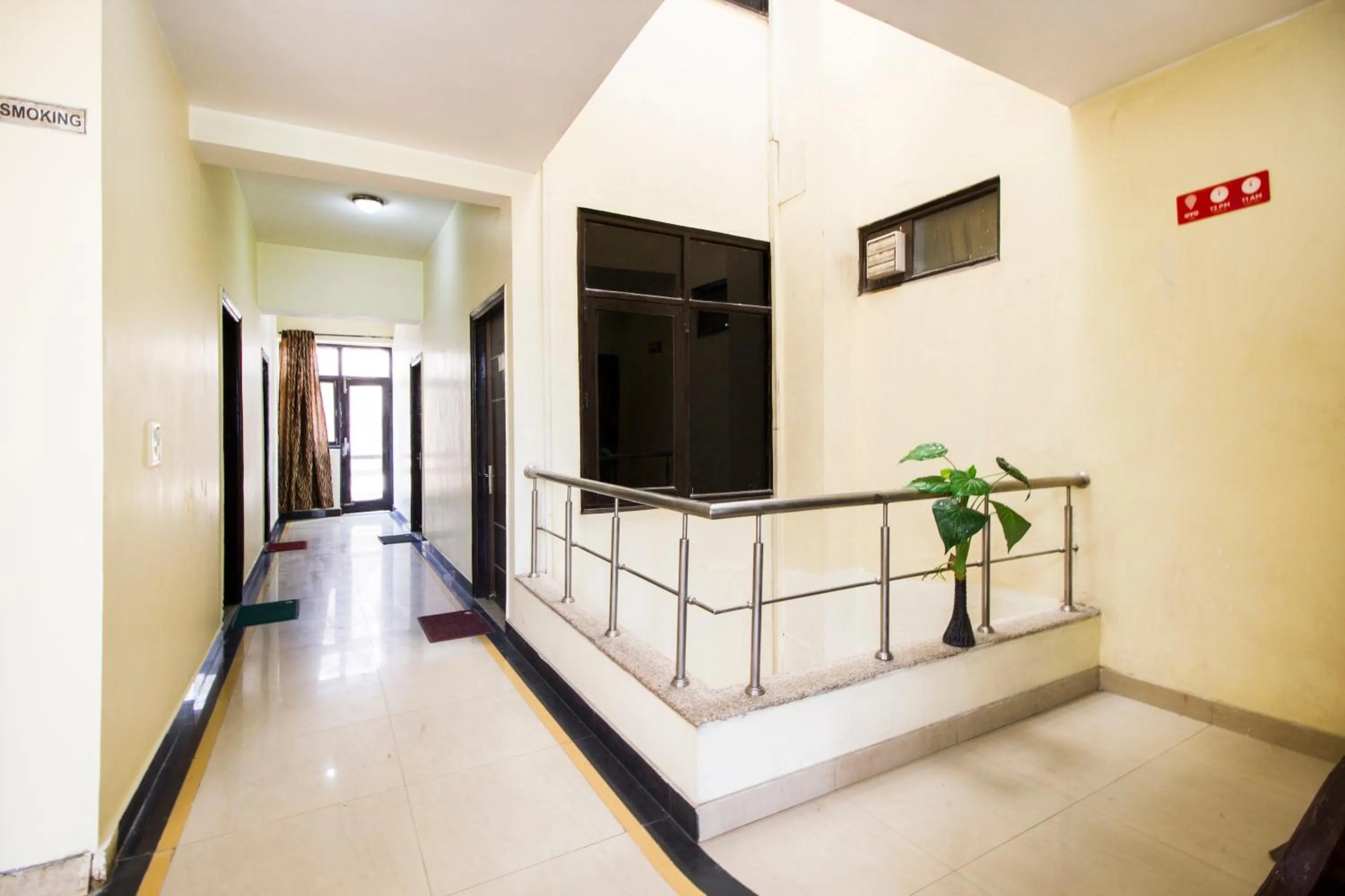 Swimming pool in Sunshine Residency Castle Pvt Ltd