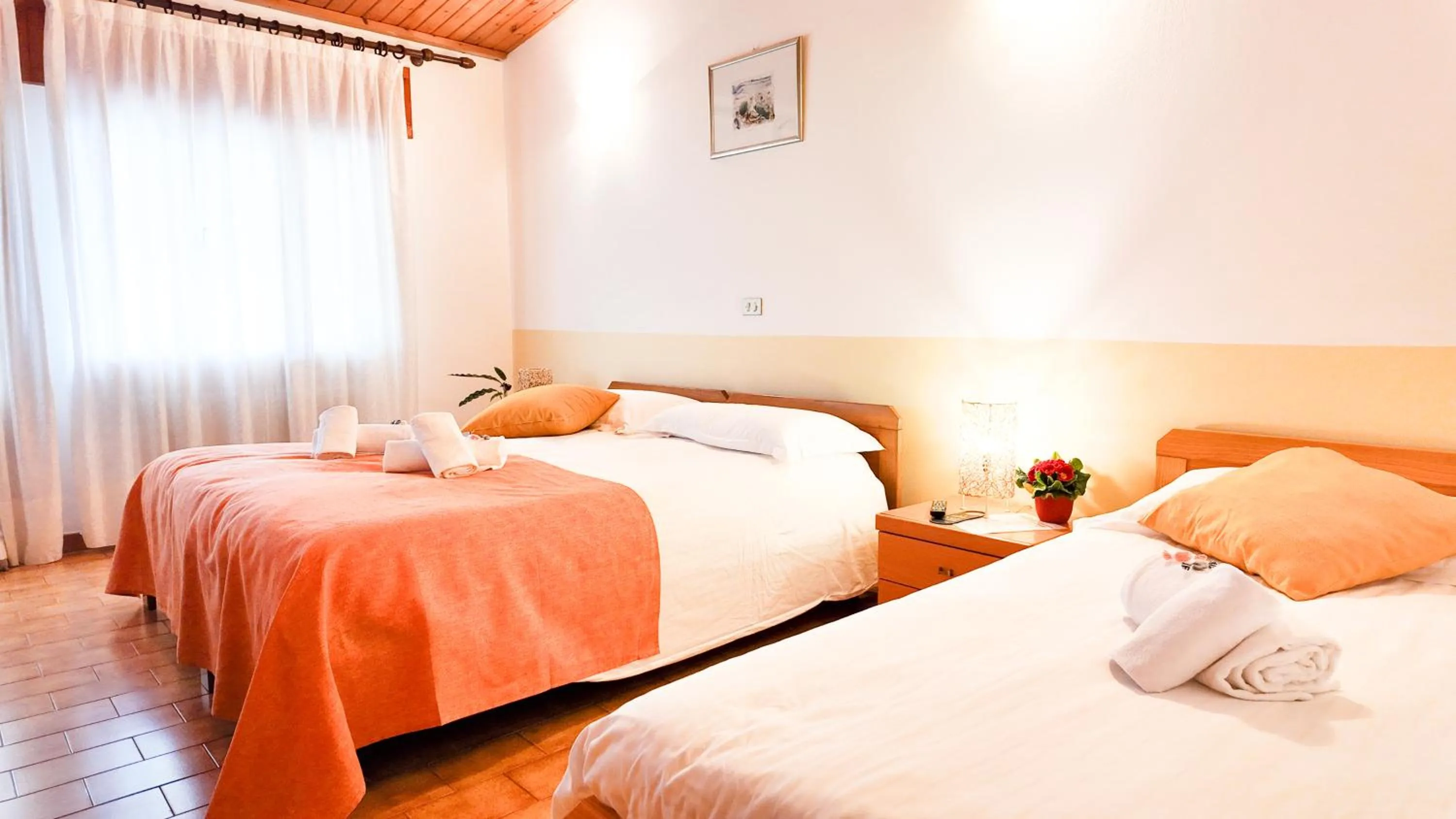 Bed in Albergo Dalla Mena