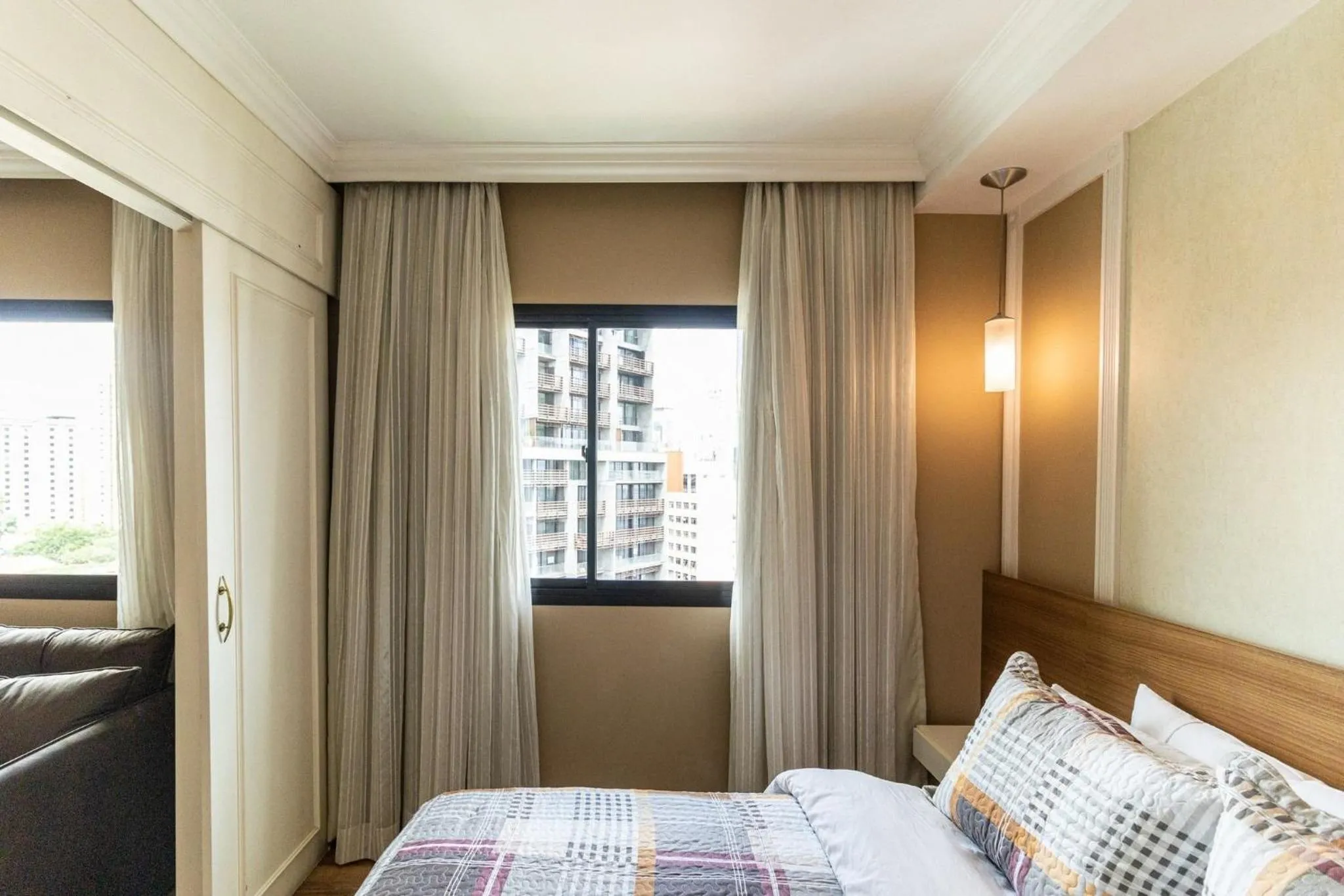 View (from property/room), Bed in Kaza Noah The Universe Paulista Bela Vista