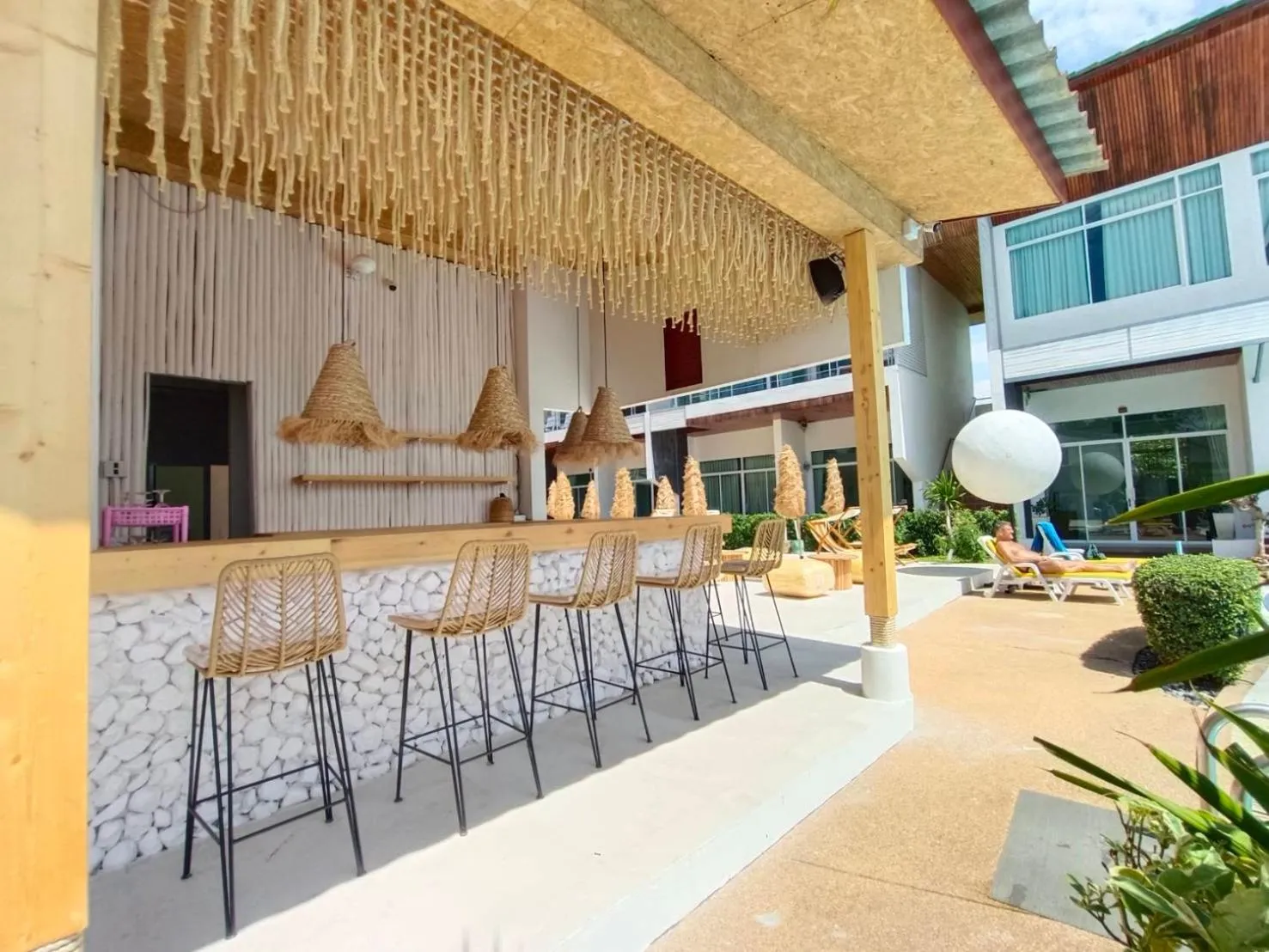 Lounge or bar in Smile Samui Chaweng Beach Front Resort