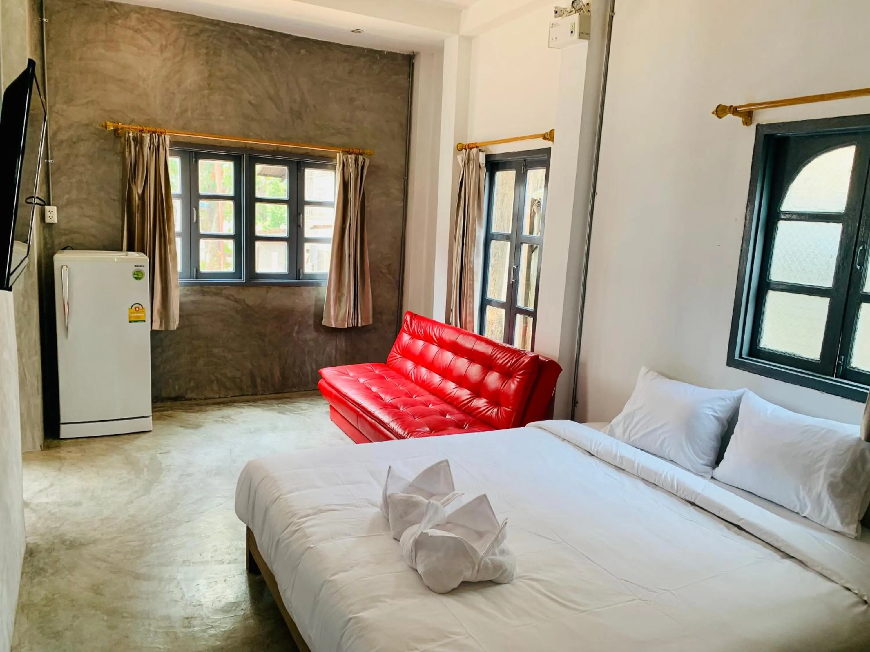 Photo of the whole room, Bed in La nuit de laos