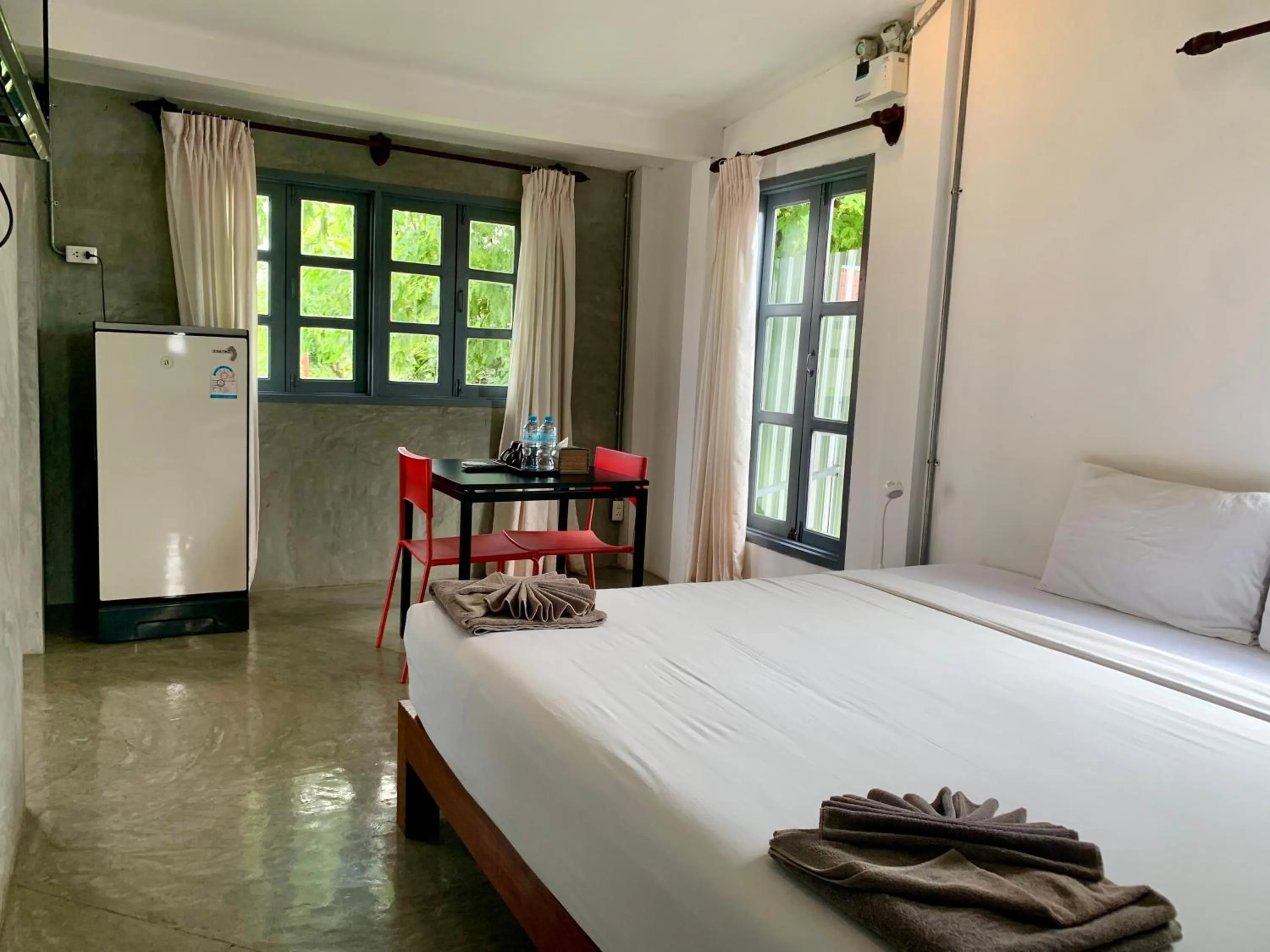 Bed in La nuit de laos